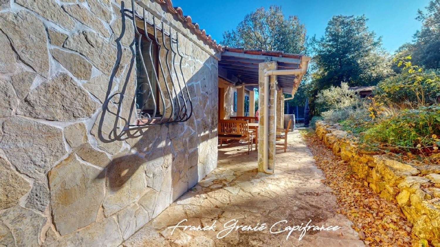 à vendre maison La Roquebrussanne Var 7