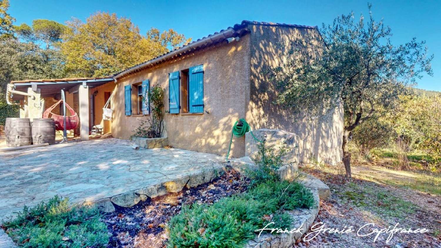 à vendre maison La Roquebrussanne Var 8