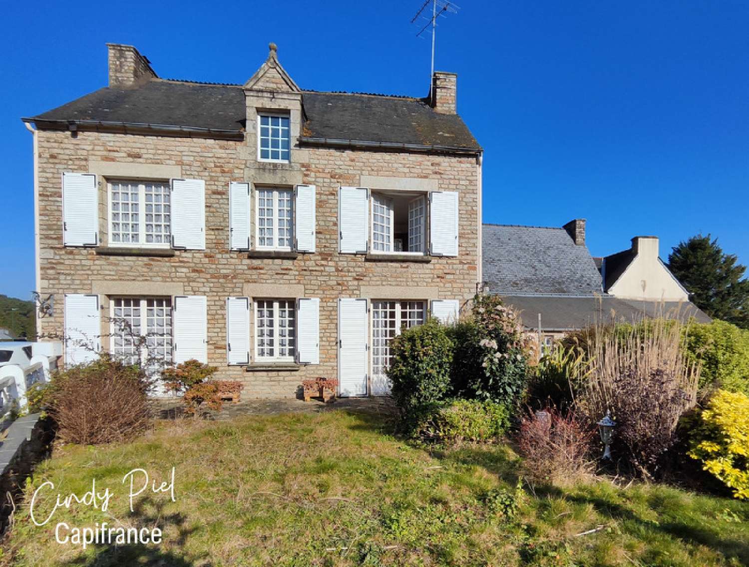 en venta casa Le Roc-Saint-André Morbihan 2