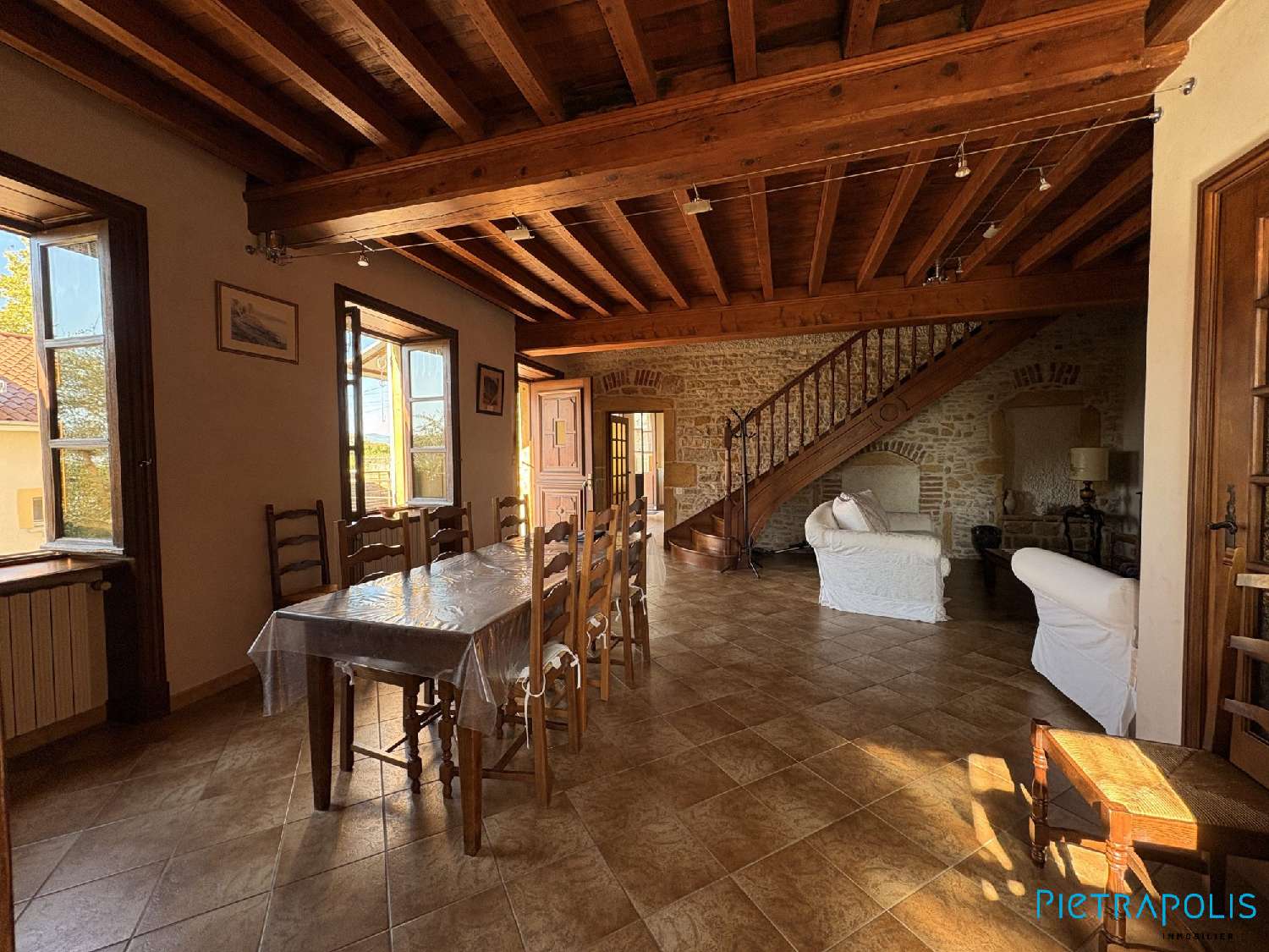 en venta casa Lozanne Rhône 3