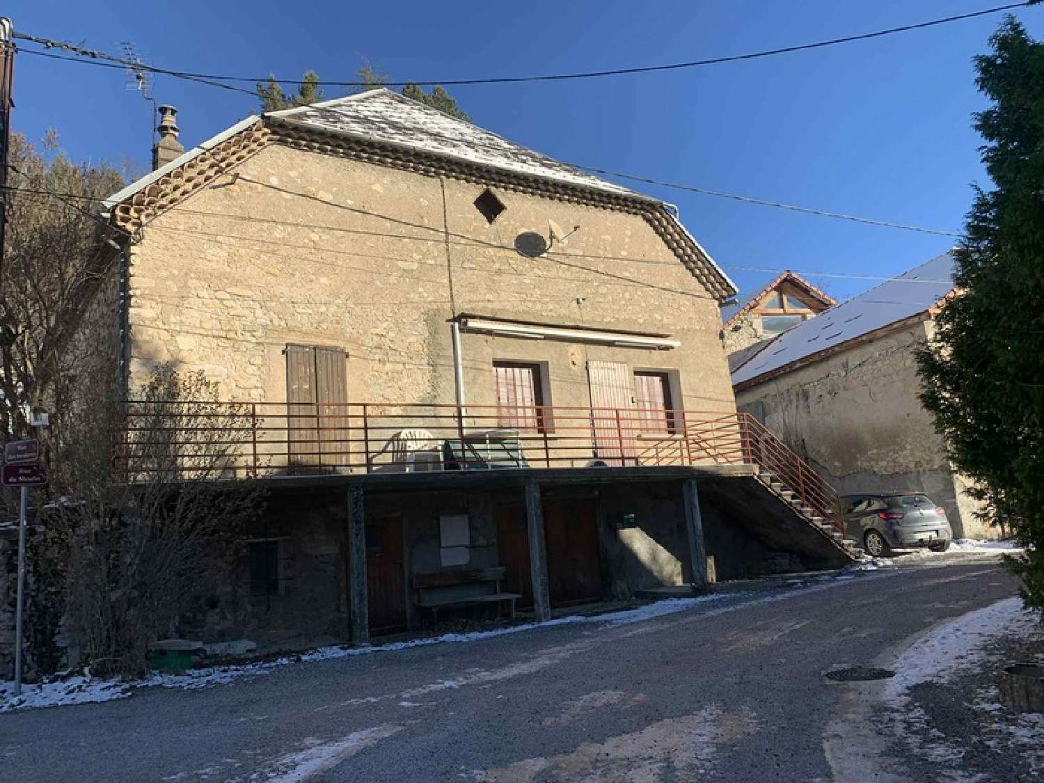 à vendre maison Lus-la-Croix-Haute Drôme 2