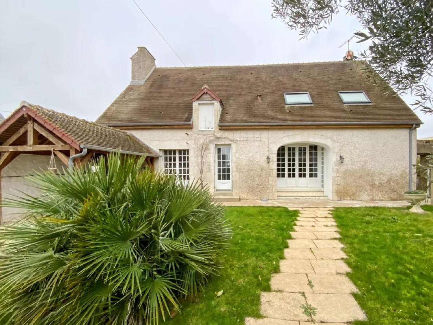  à vendre maison Lutz-en-Dunois Eure-et-Loir 1