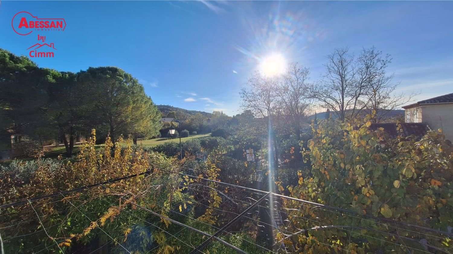 te koop huis Montmirat Gard 3