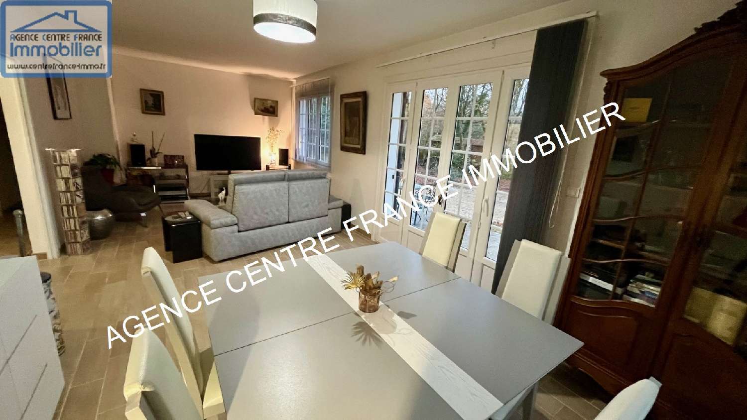 à vendre maison Plaimpied-Givaudins Cher 3