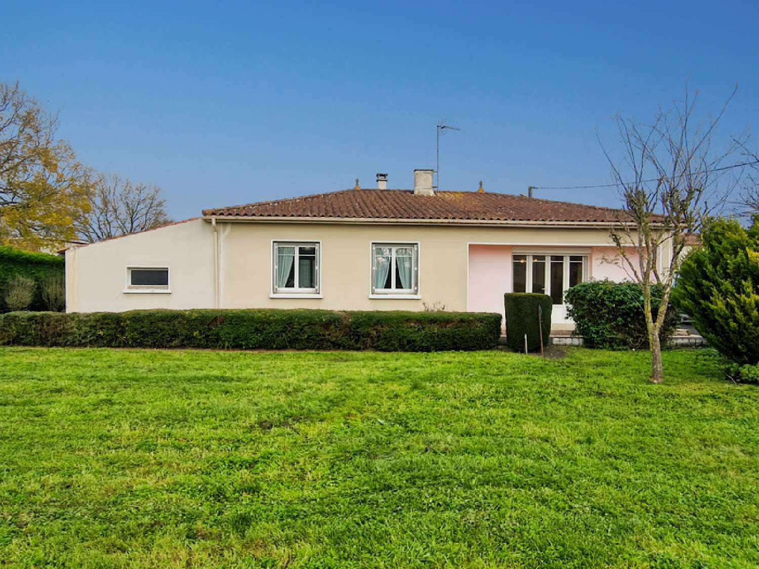 te koop huis Puy-du-Lac Charente-Maritime 1