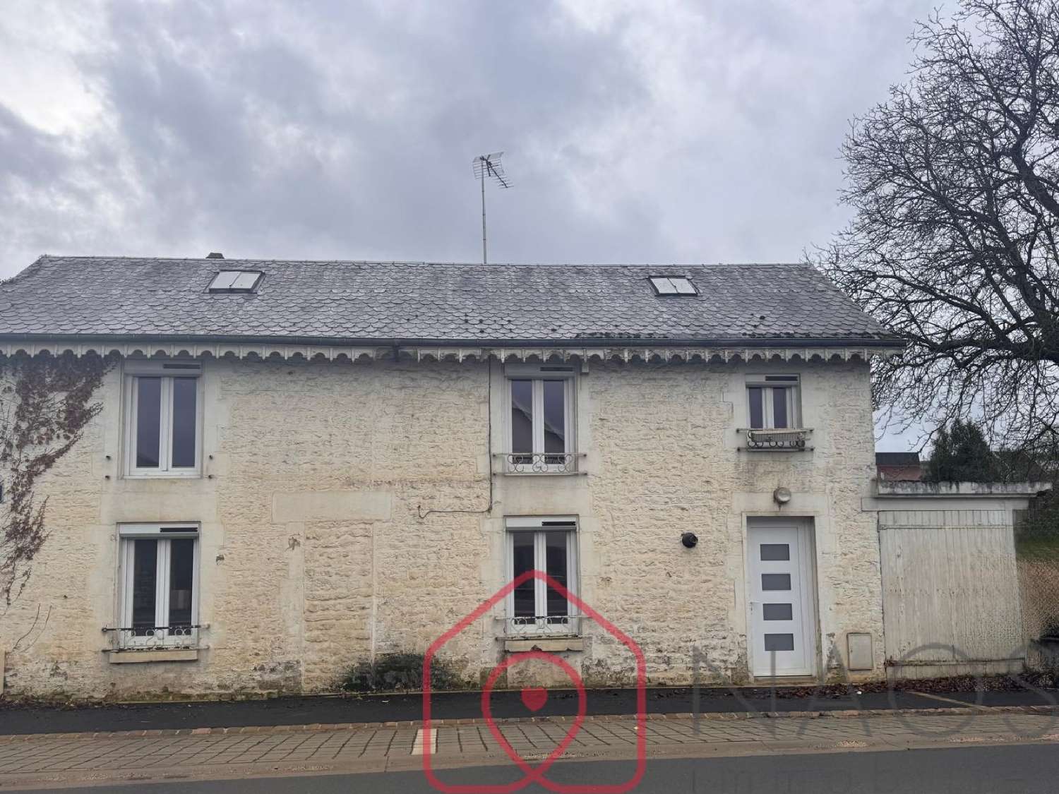  for sale house Remilly-Aillicourt Ardennes 1