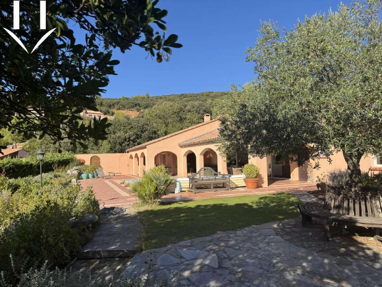  for sale house Saint-Chinian Hérault 7