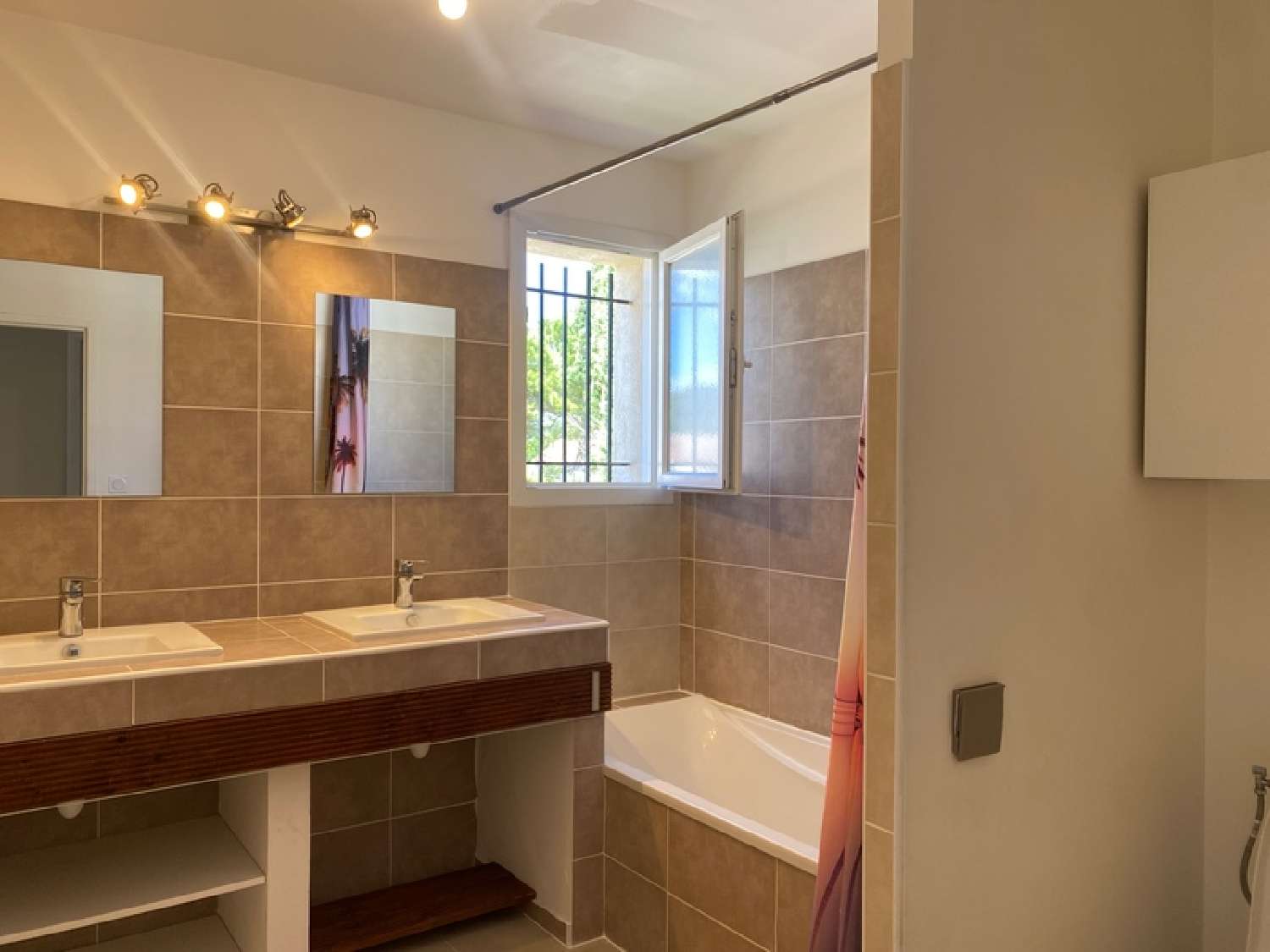 à vendre maison Saint-Géniès-de-Malgoirès Gard 6