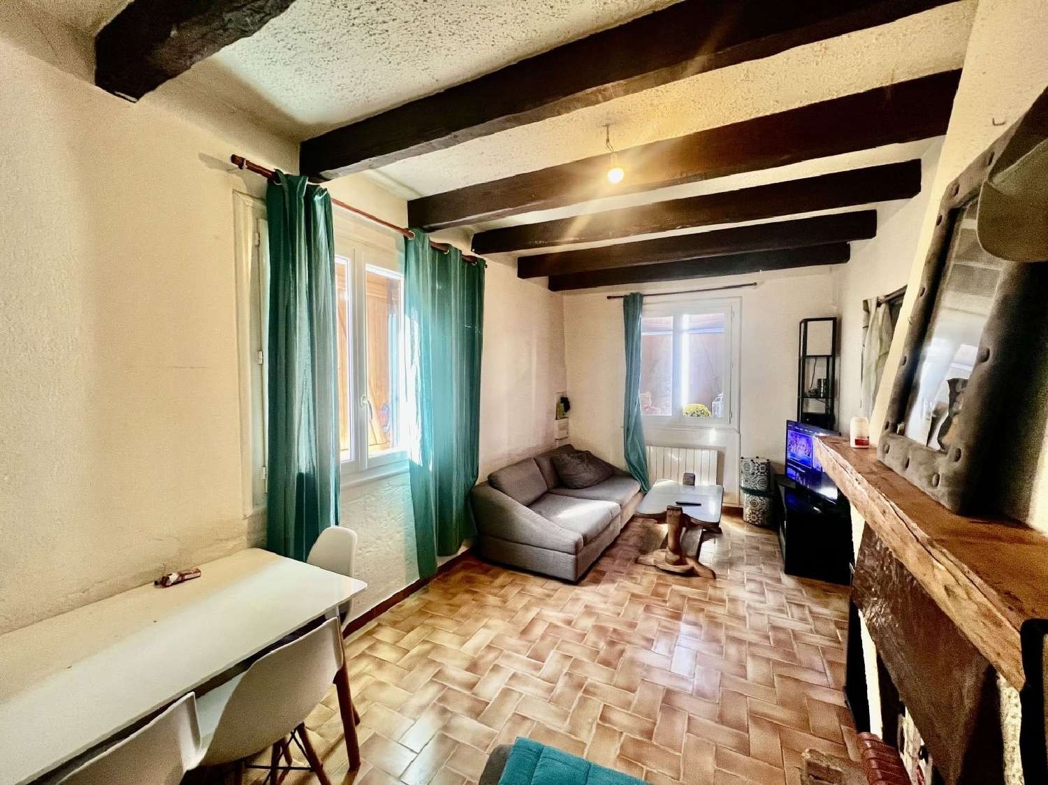  for sale house Saint-Gilles Gard 2