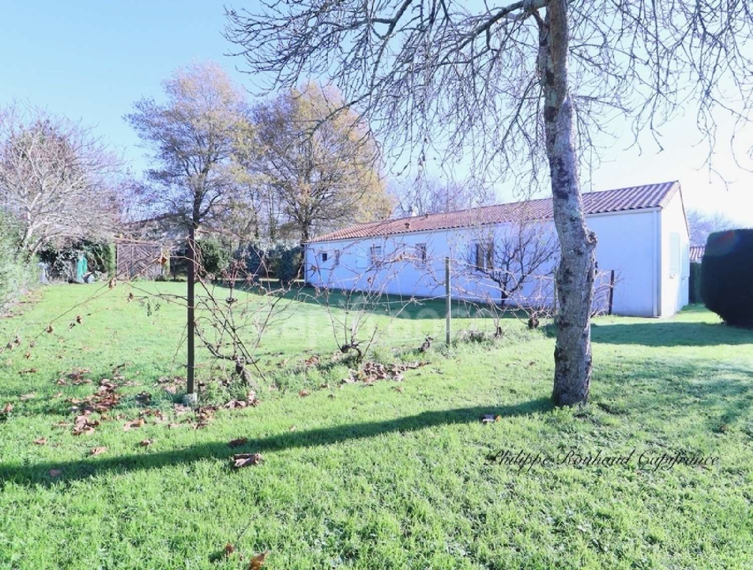 à vendre maison Saint-Hilaire-des-Loges Vendée 2
