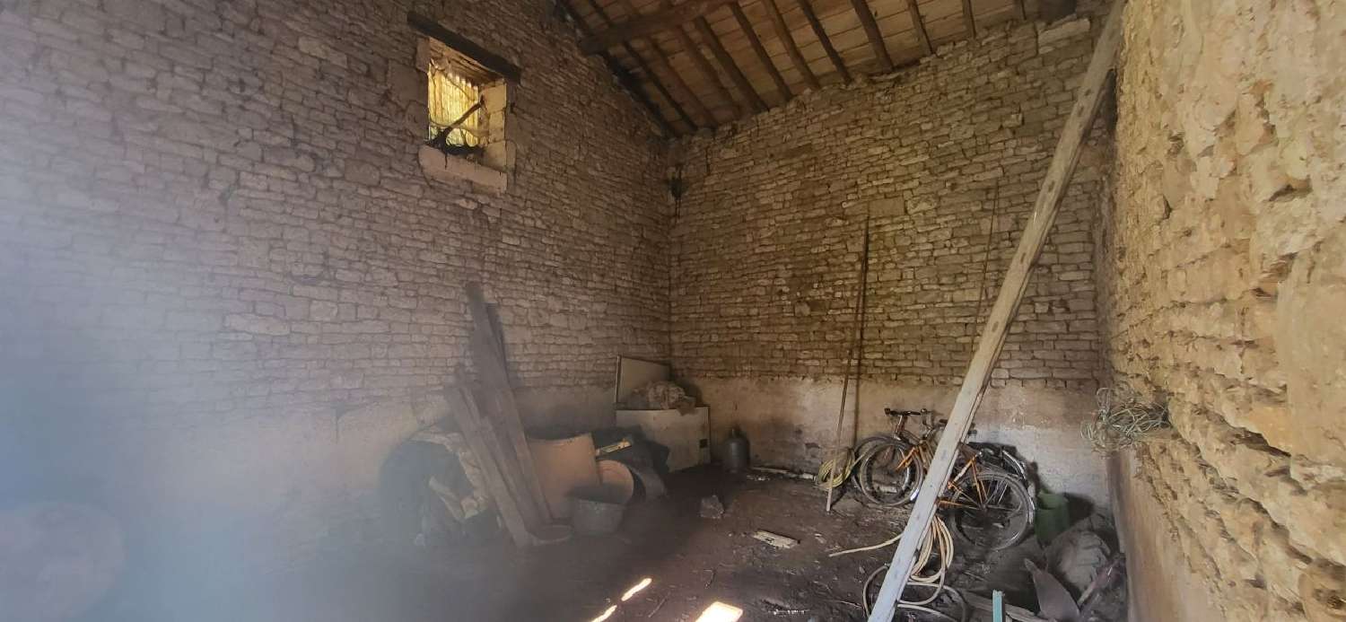 for sale house Saint-Hilaire-des-Loges Vendée 3
