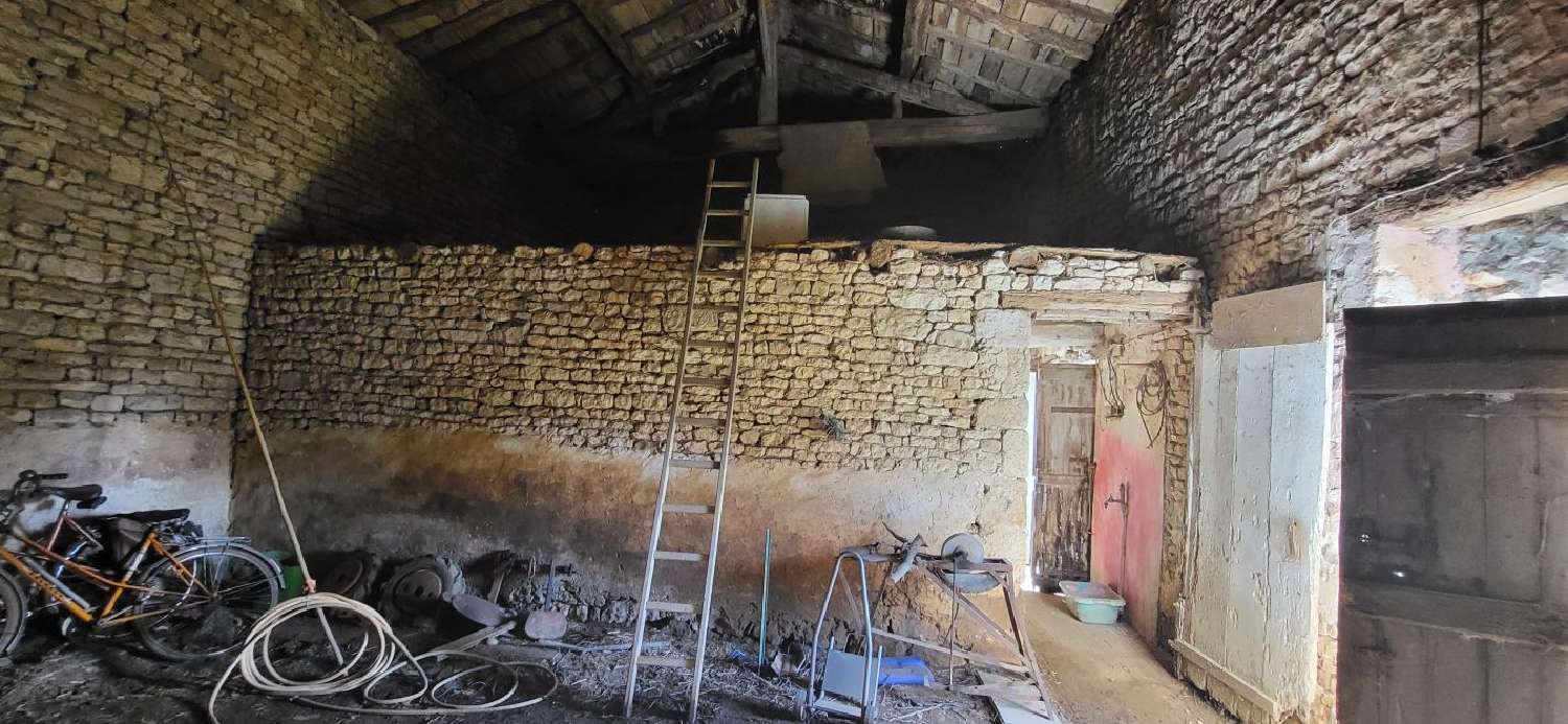 for sale house Saint-Hilaire-des-Loges Vendée 4