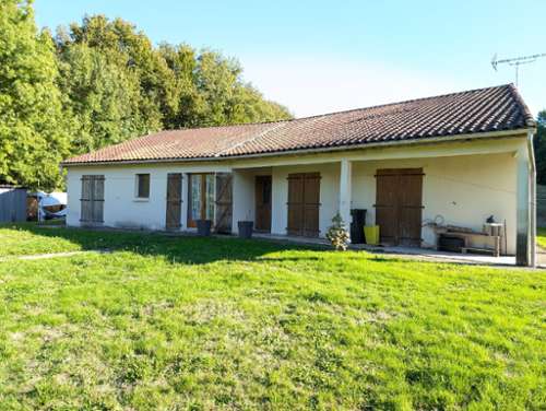 Saint-Junien Haute-Vienne huis foto 7223483