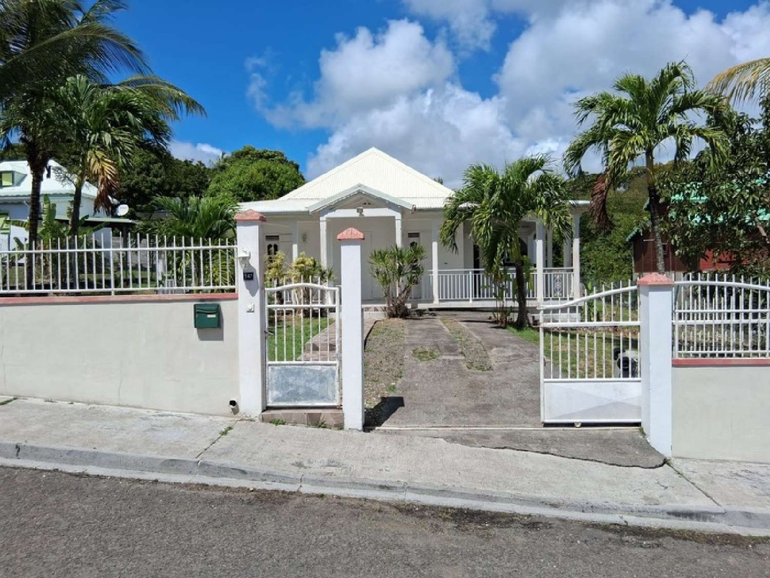 te koop huis Sainte-Anne Guadeloupe 2