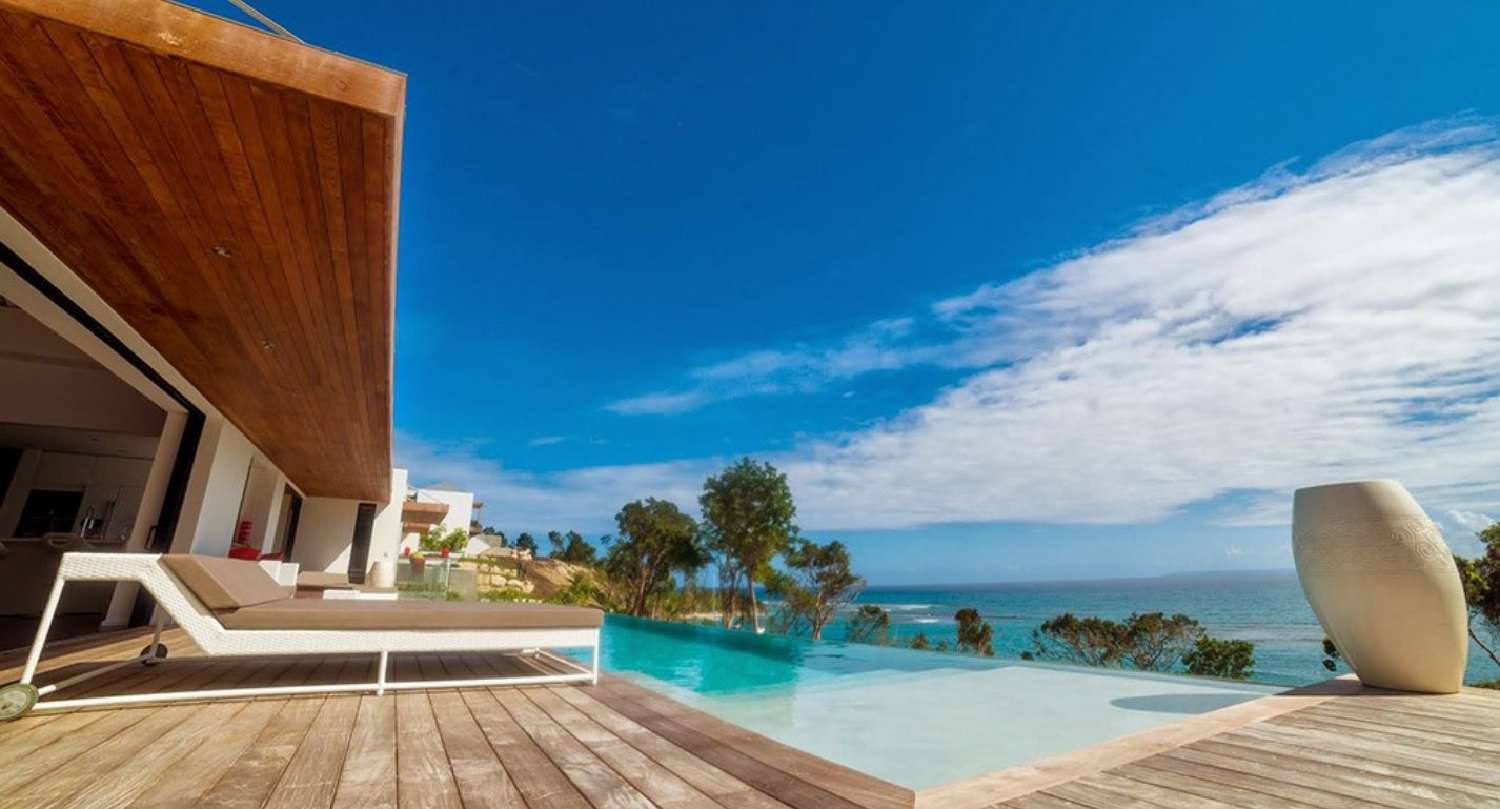  à vendre maison Sainte-Anne Guadeloupe 1