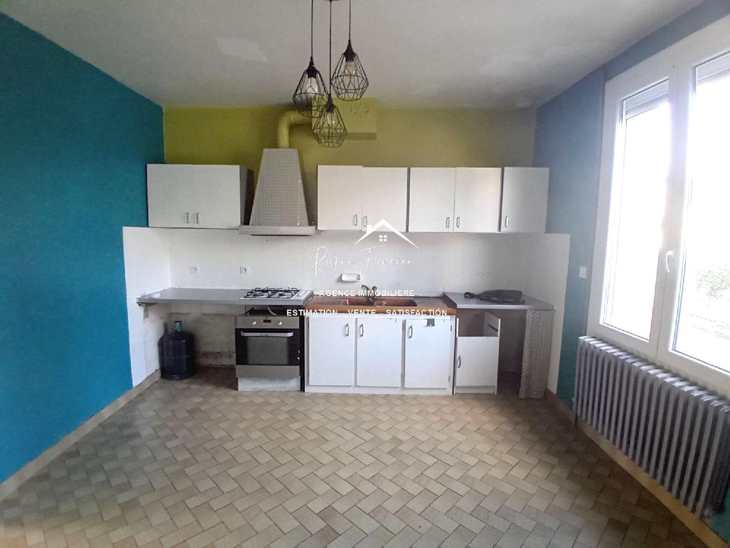  for sale house Sainte-Maure-de-Touraine Indre-et-Loire 4