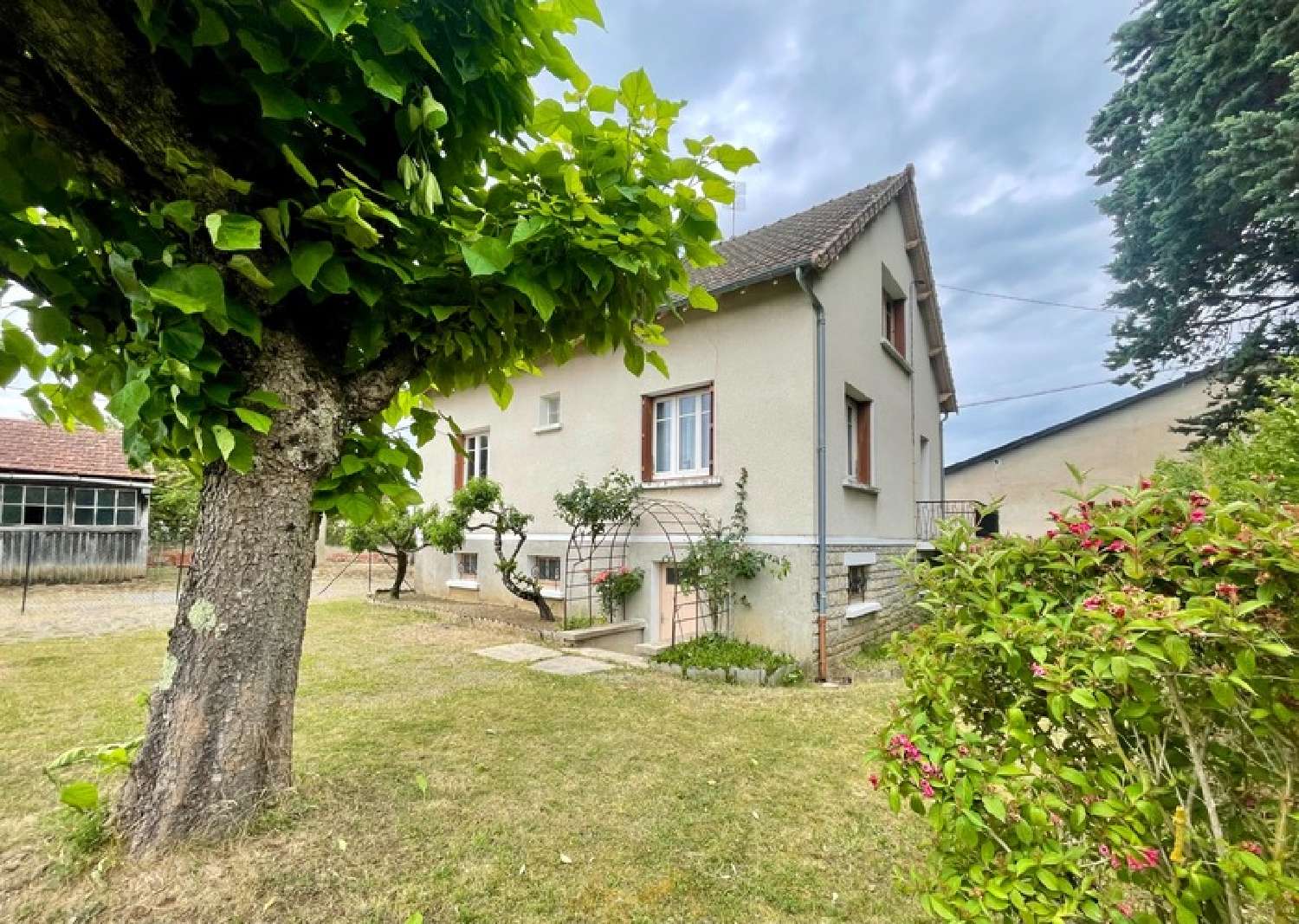  te koop huis Sancoins Cher 1