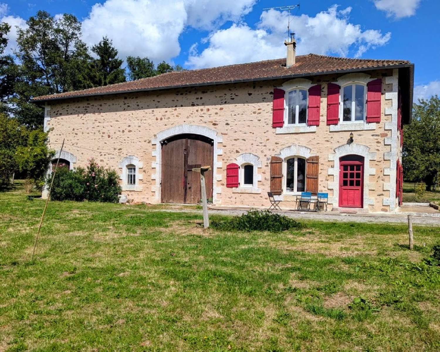  te koop huis Saulgond Charente 3