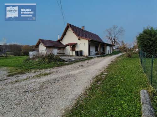 Savigny-en-Revermont Saône-et-Loire huis foto 7228828