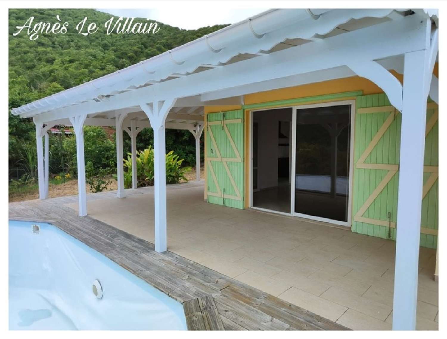 for sale house Terre-de-Bas Guadeloupe 3