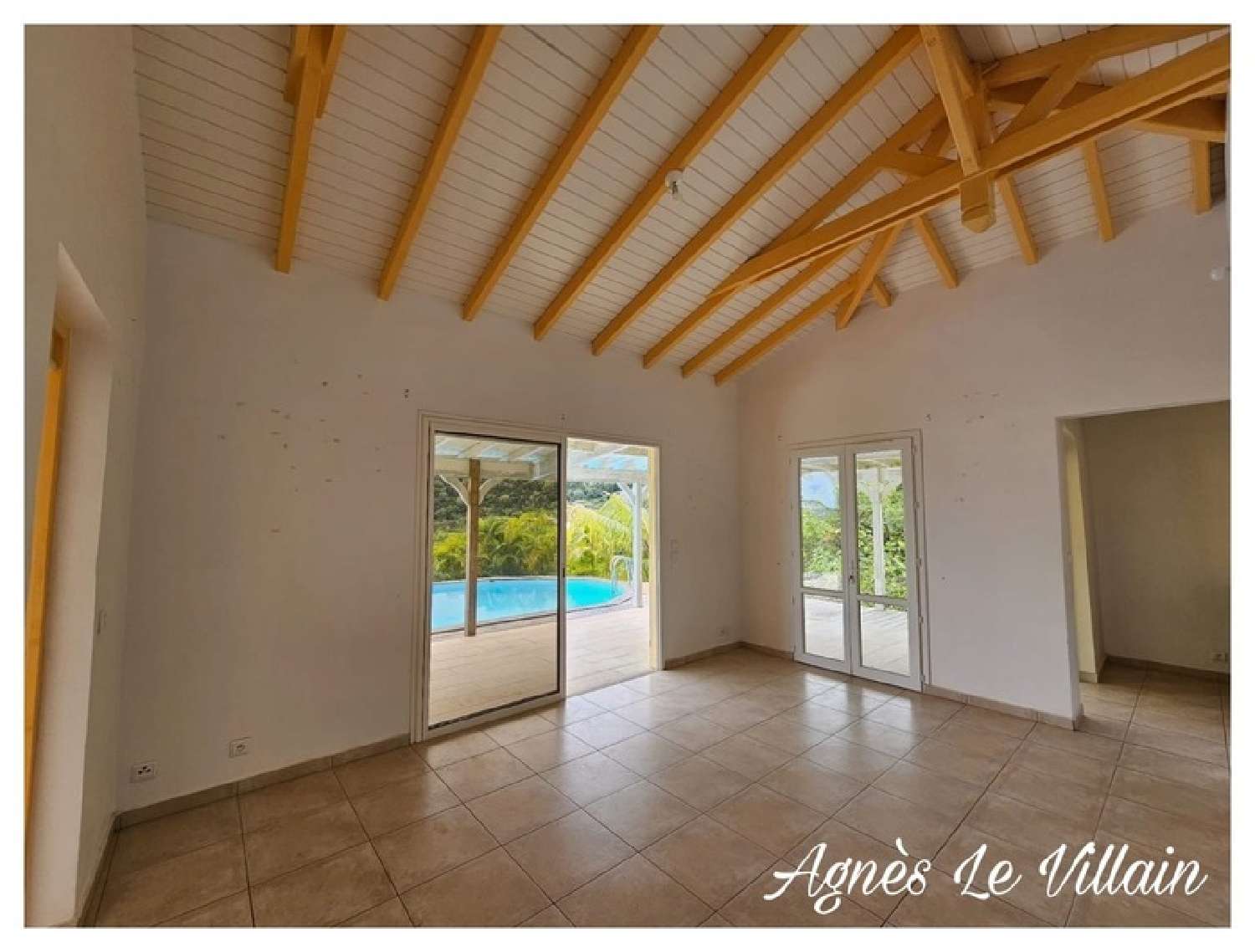 for sale house Terre-de-Bas Guadeloupe 5
