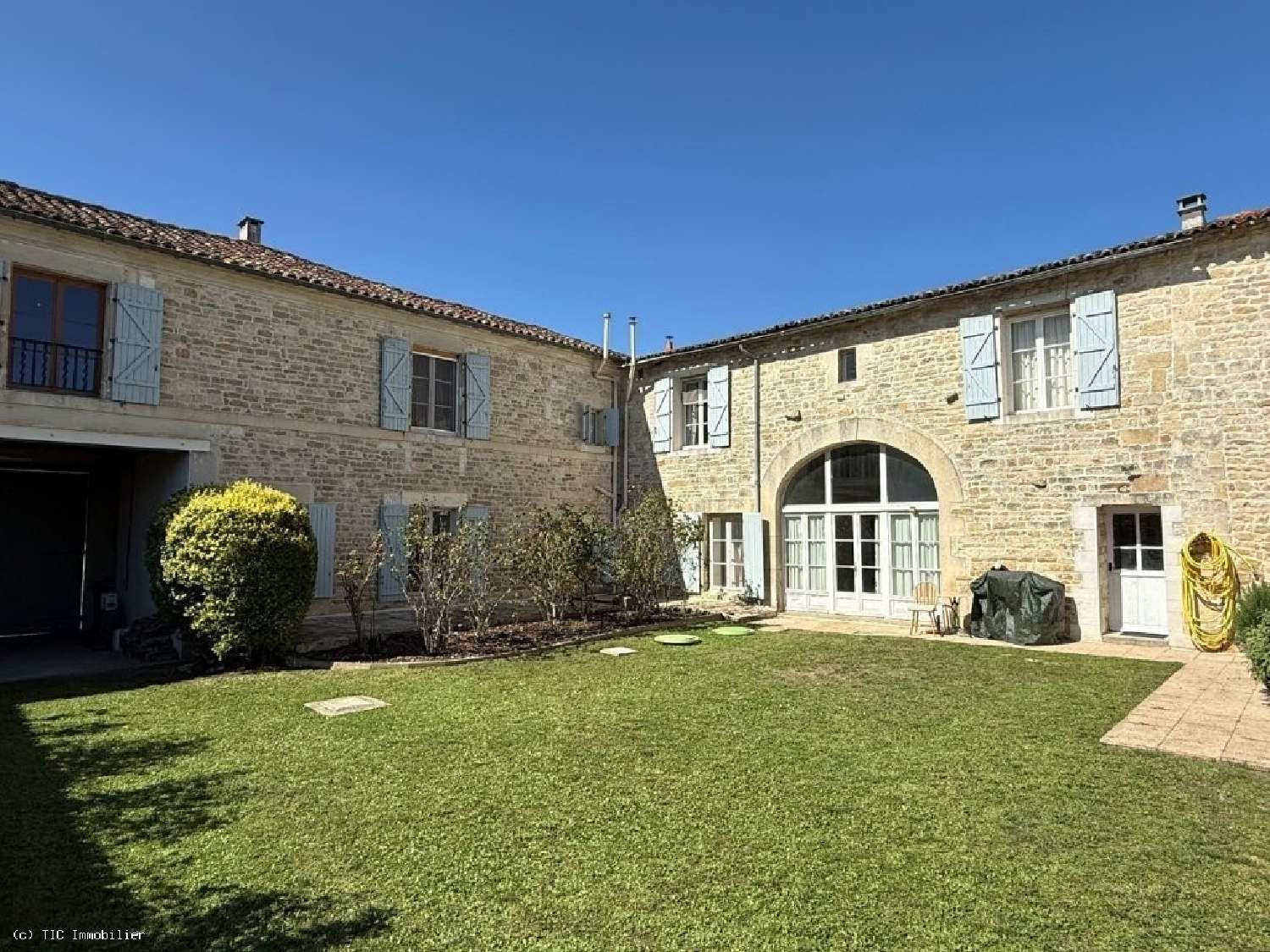  for sale house Tusson Charente 5