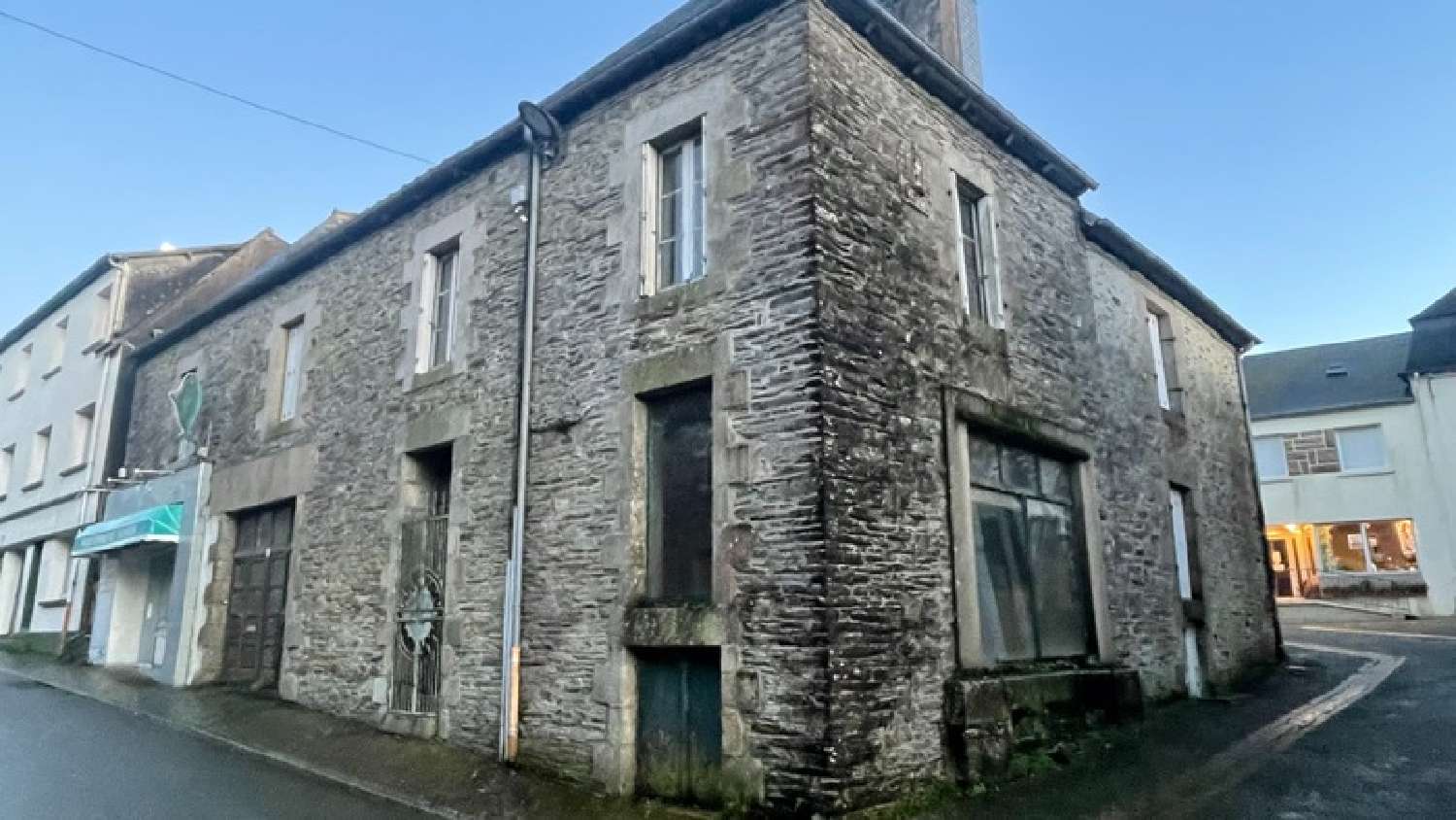  for sale house Uzel Côtes-d'Armor 2