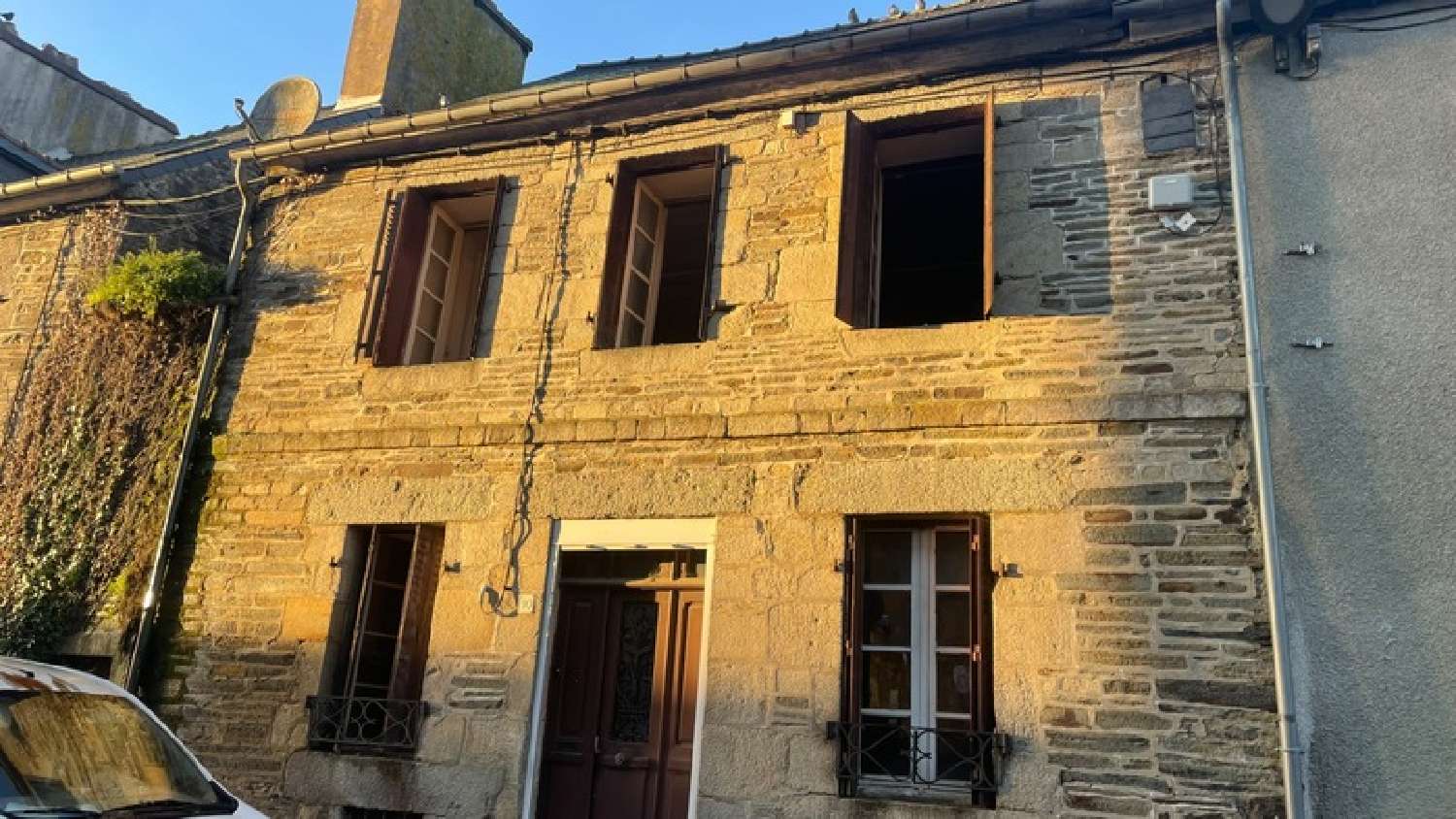  for sale house Uzel Côtes-d'Armor 1