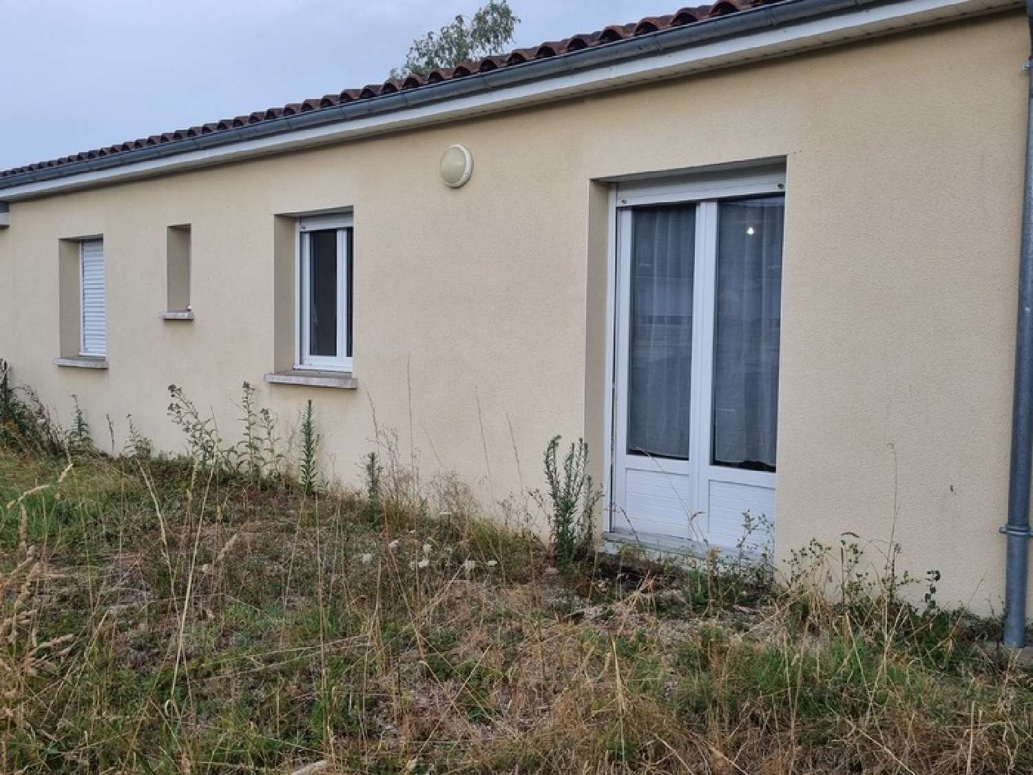 te koop huis Verrières Vienne 2