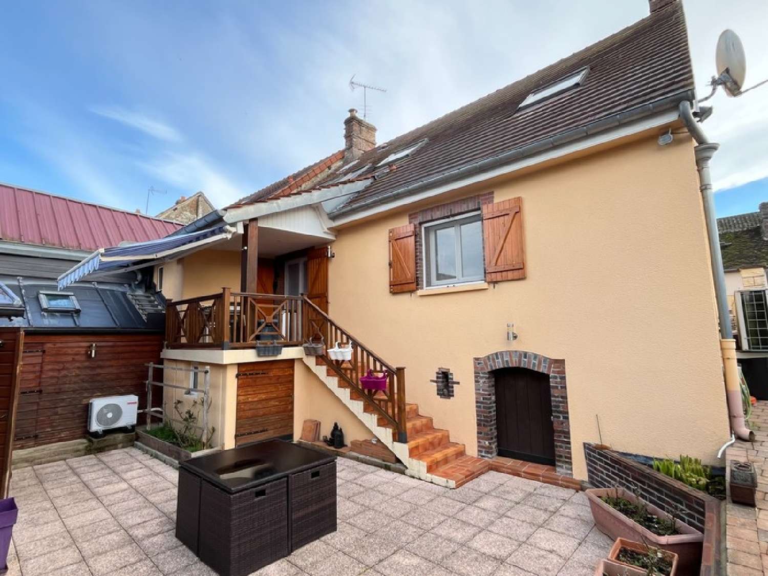  te koop huis Villeneuve-les-Genêts Yonne 1