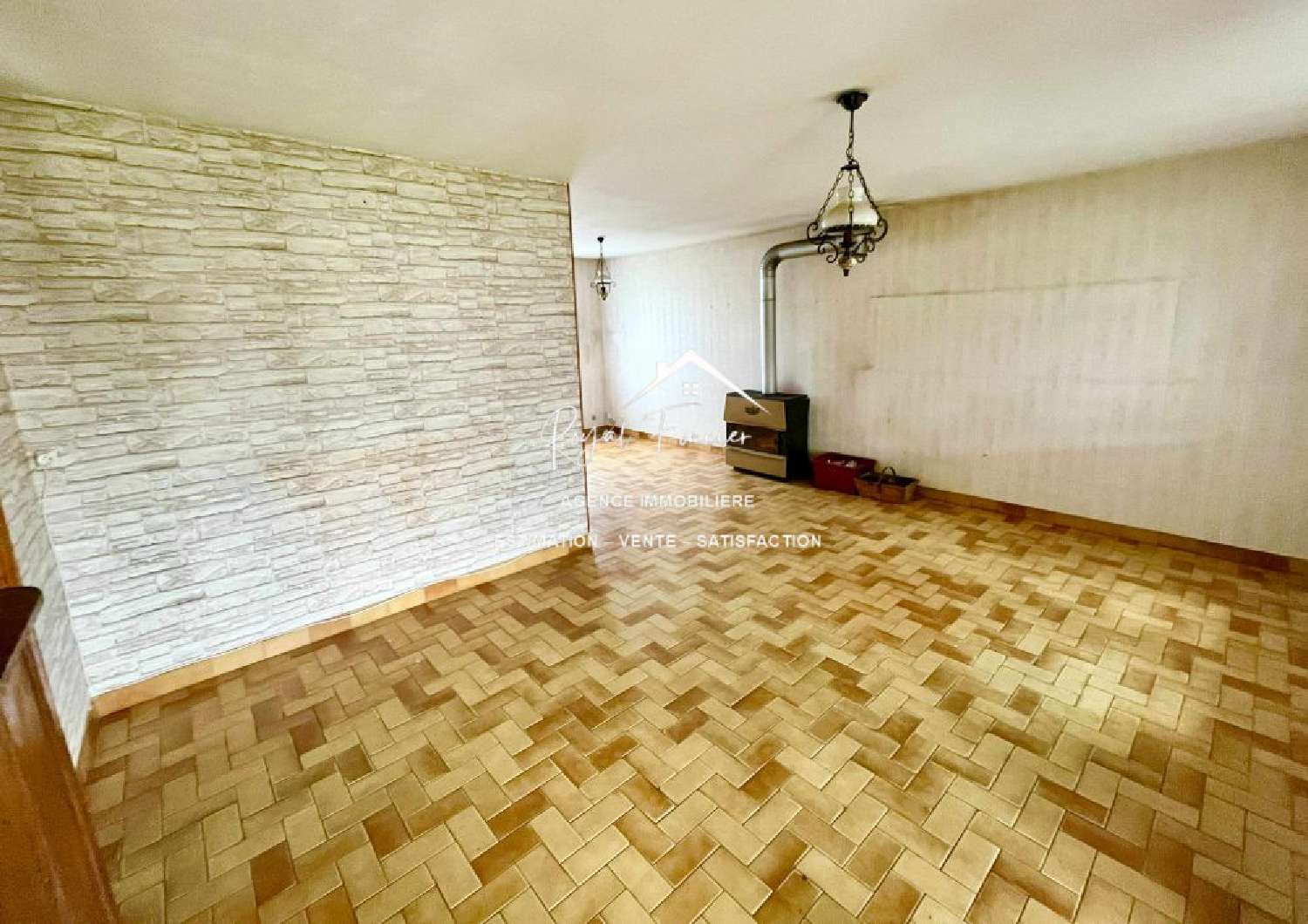  for sale house Yzeures-sur-Creuse Indre-et-Loire 3