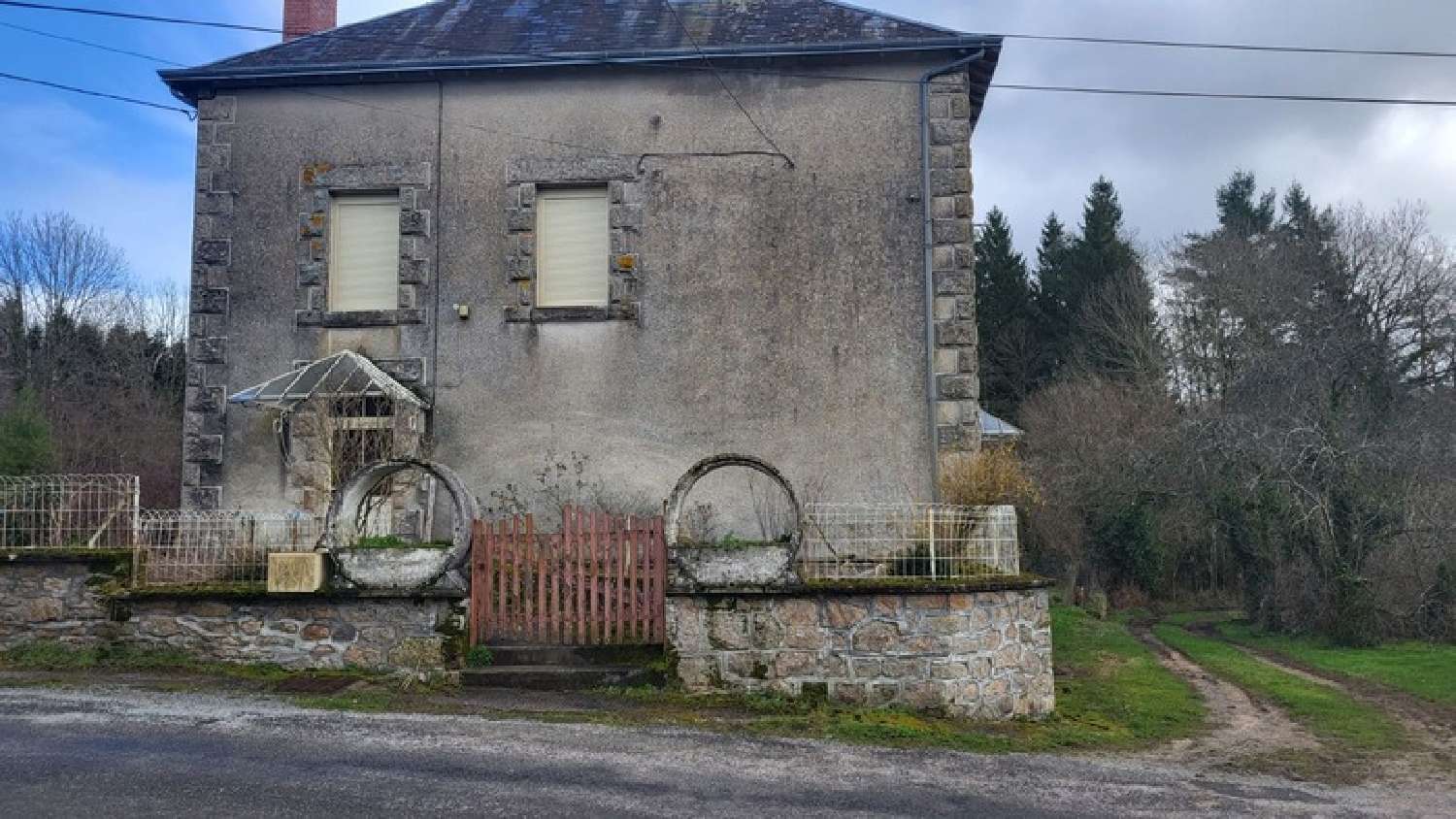  te koop herenhuis Saint-Léger-la Montagne Haute-Vienne 3