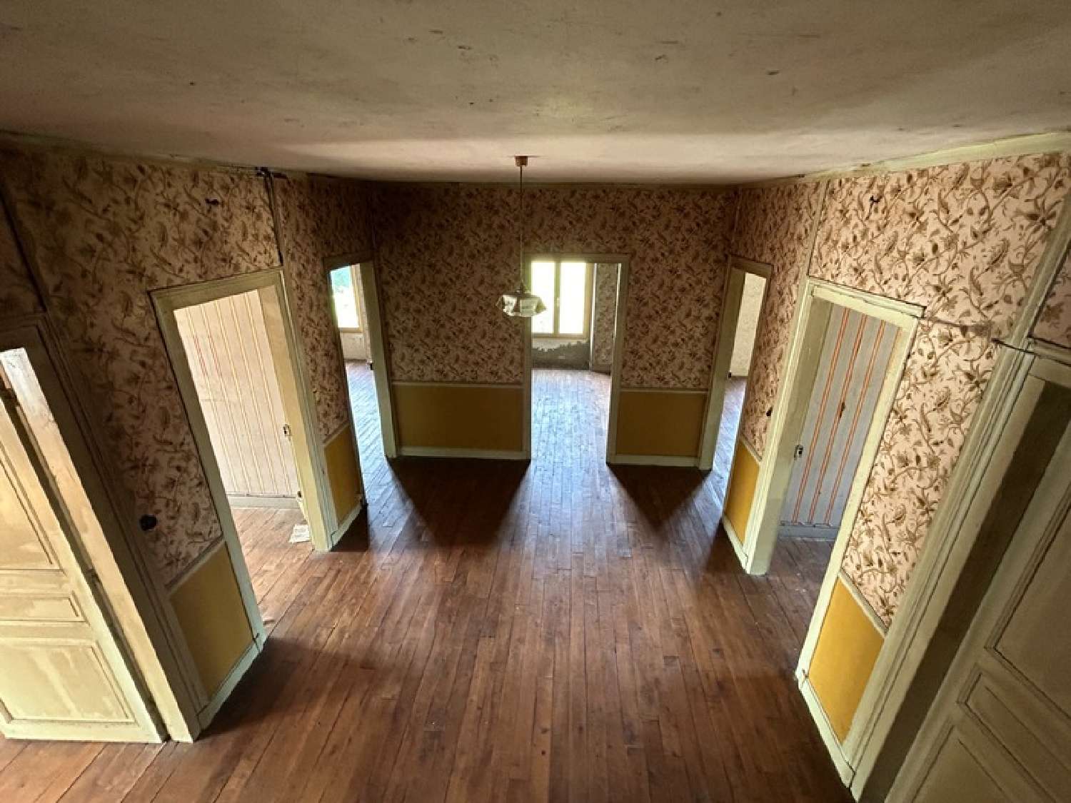  te koop herenhuis Saint-Léger-la Montagne Haute-Vienne 6