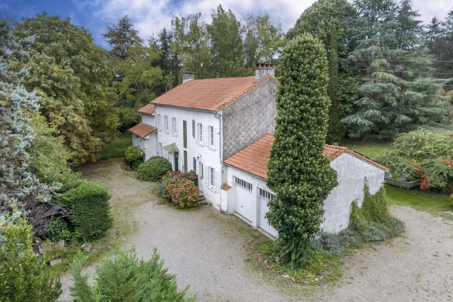 à vendre maison bourgeoise Villeneuve-d'Olmes Ariège 4