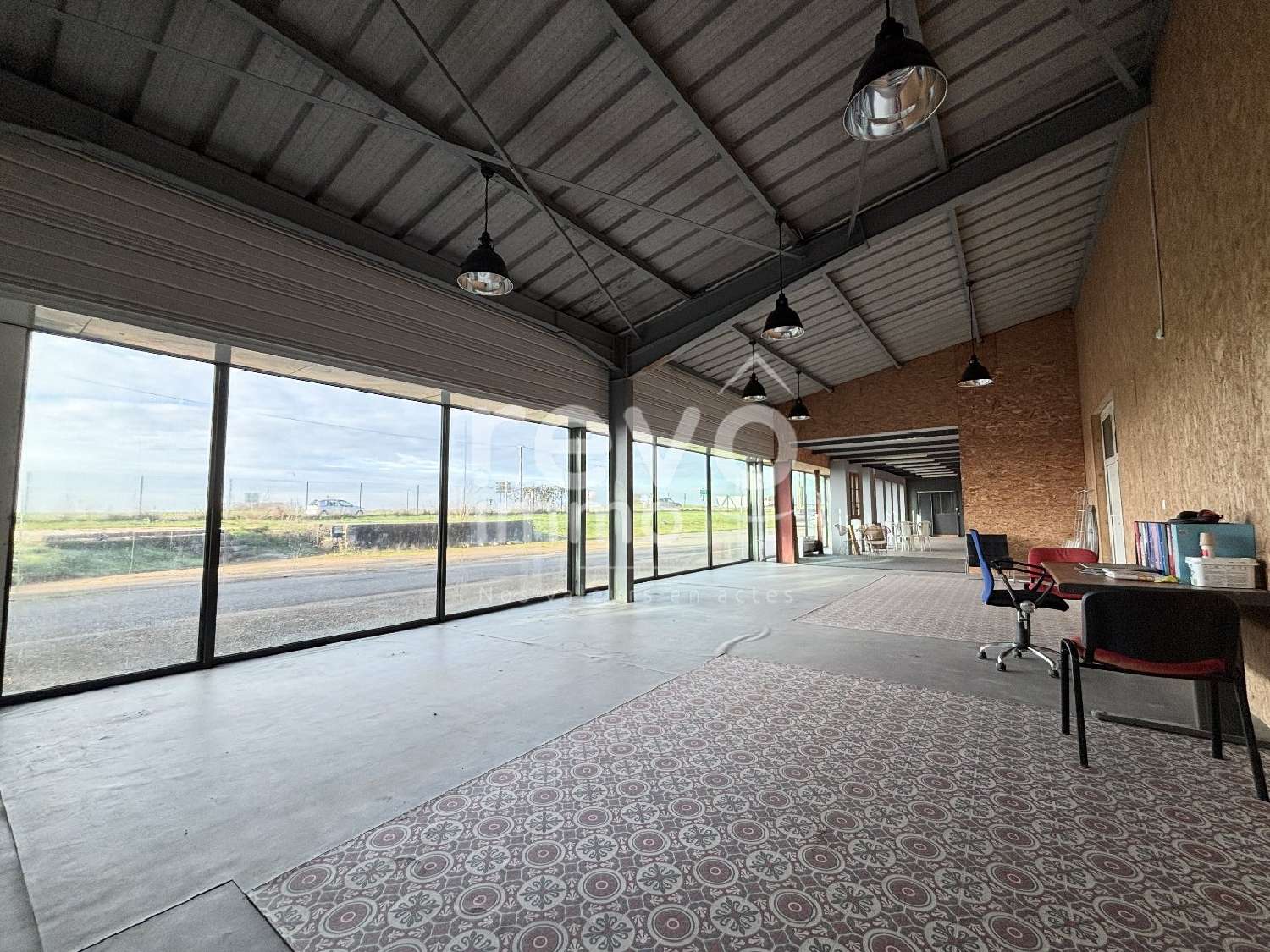 à vendre bureau Fontenay-le-Comte Vendée 5