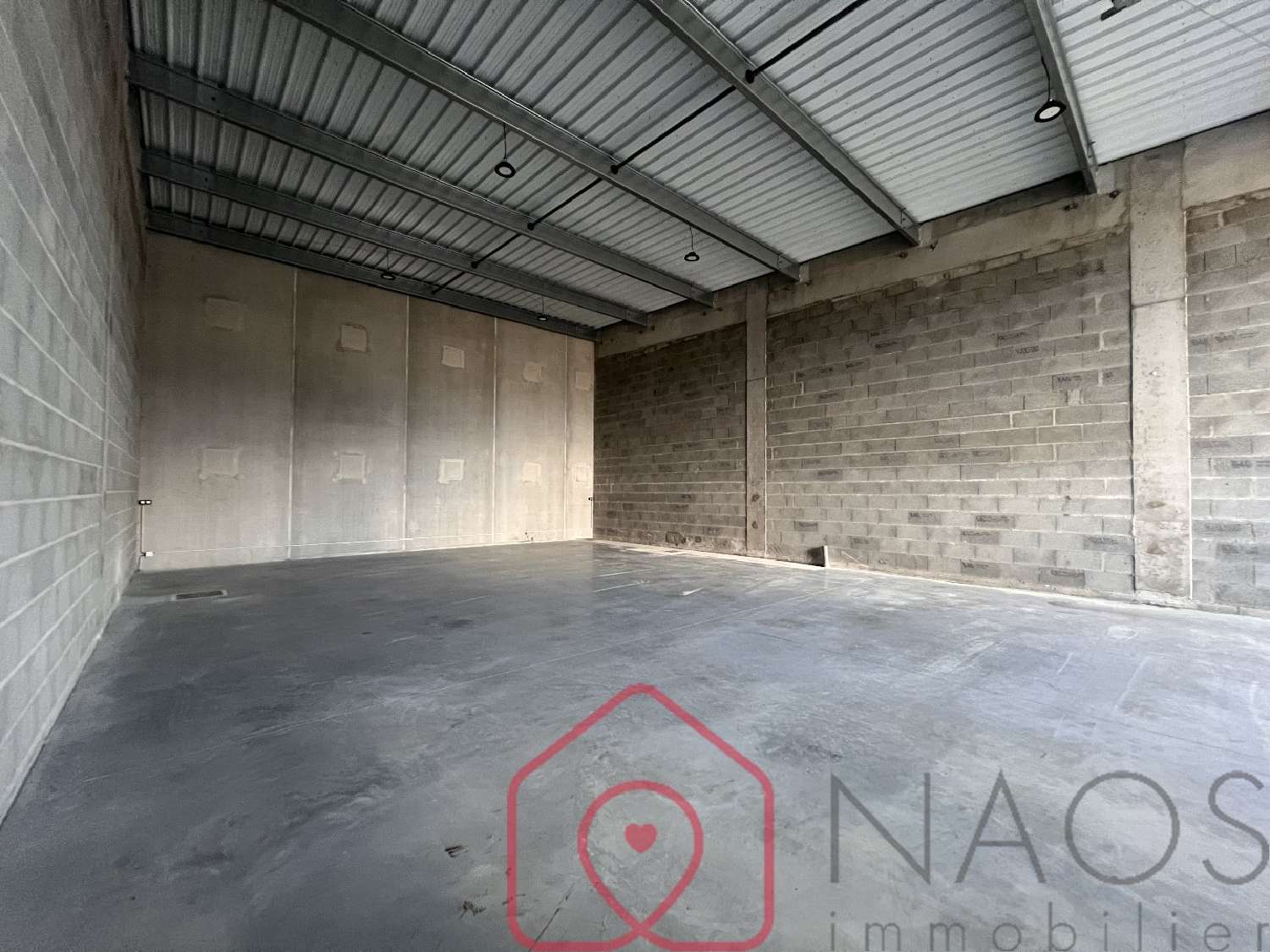  à vendre bureau Miniac-Morvan Ille-et-Vilaine 2