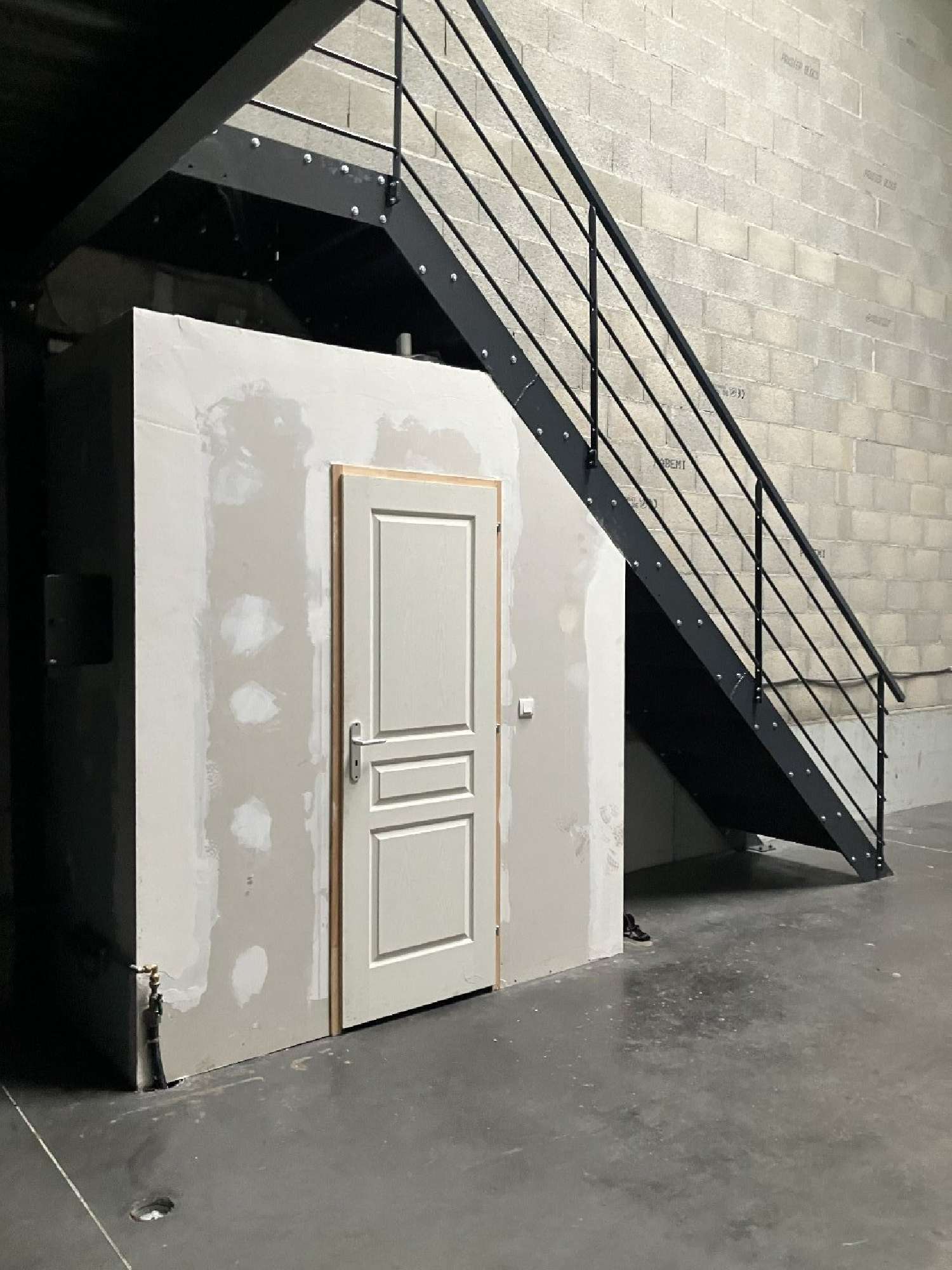 à vendre bureau Vénissieux Rhône 4