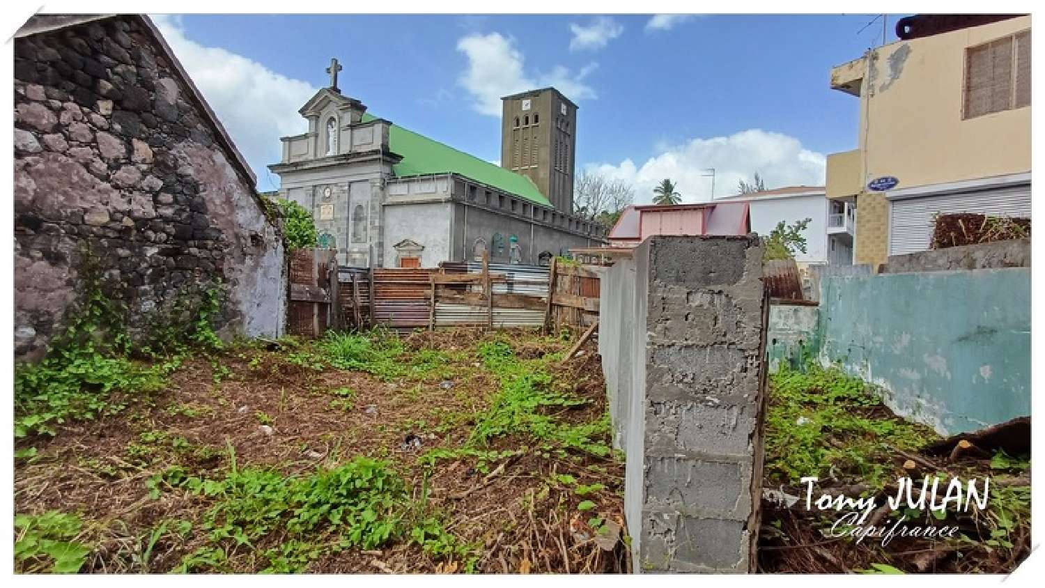  te koop terrein Basse-Terre Guadeloupe 1