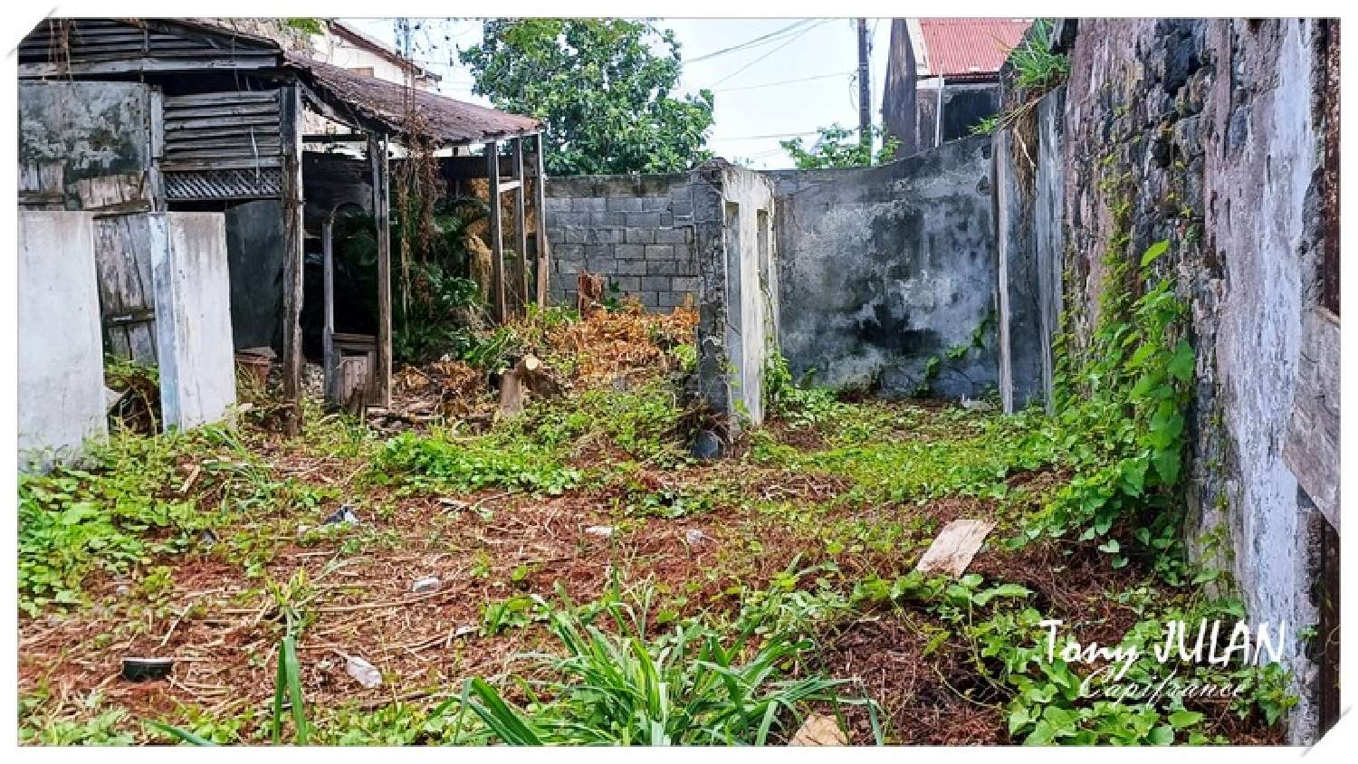  te koop terrein Basse-Terre Guadeloupe 2