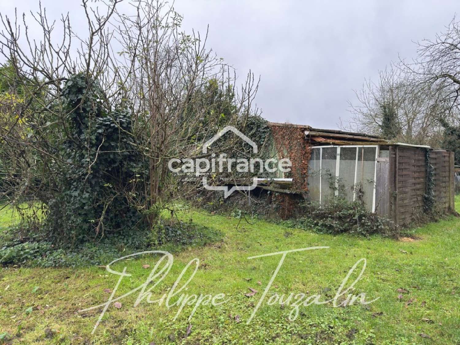 te koop terrein Châtellerault Vienne 2