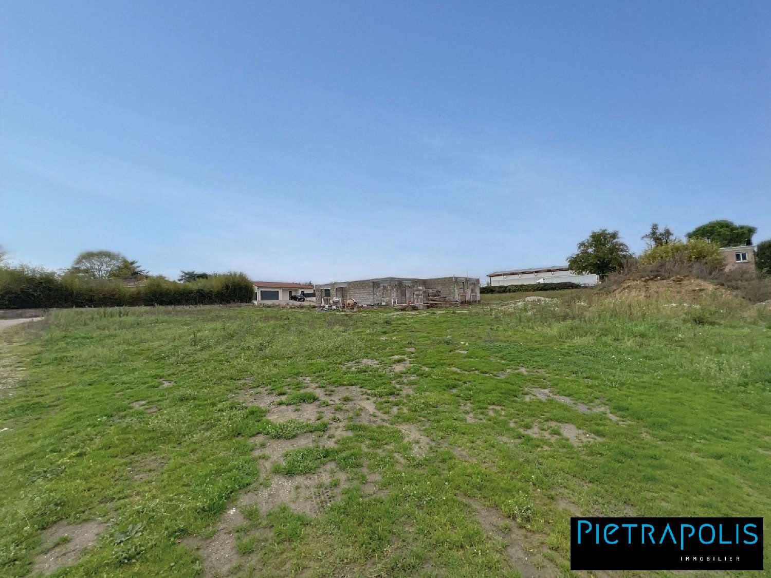 for sale terrain Jons Rhône 2