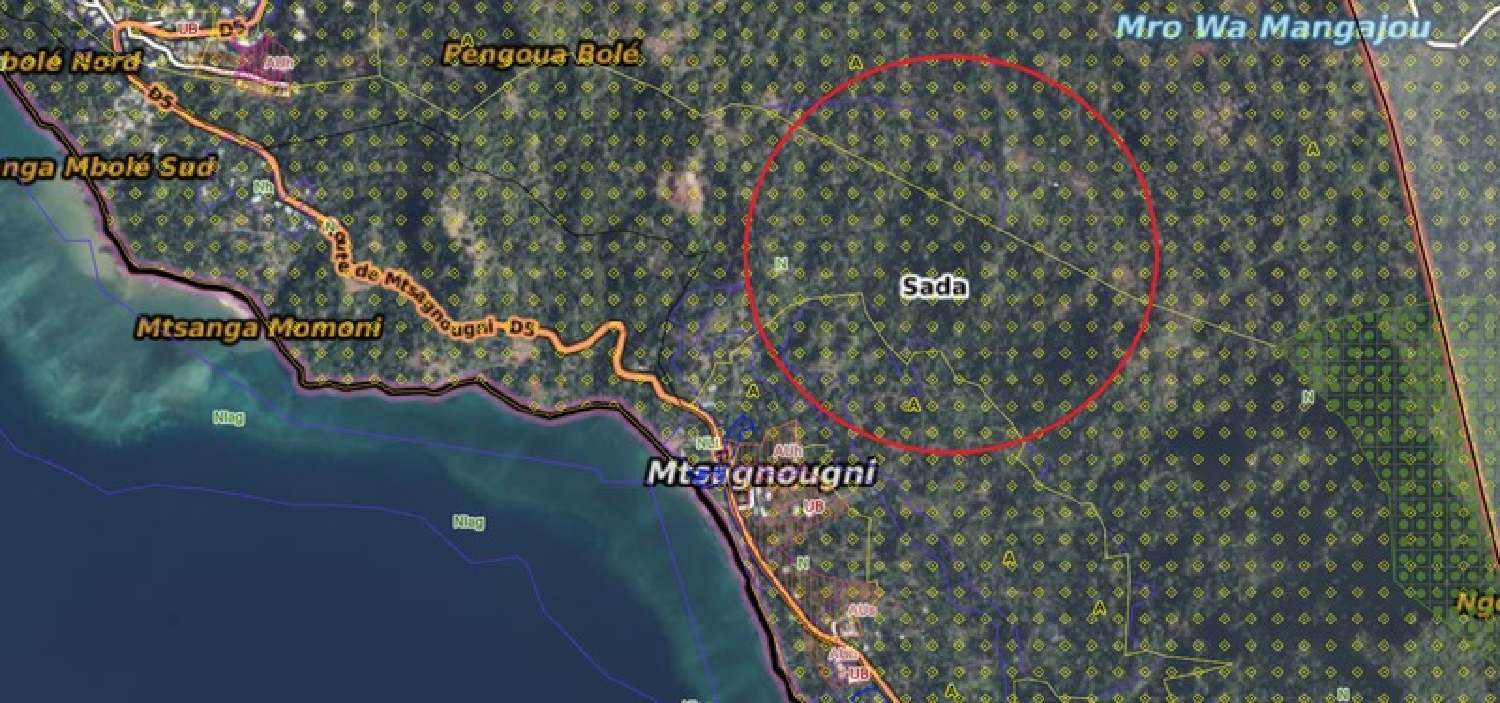 te koop terrein Sada Mayotte 3