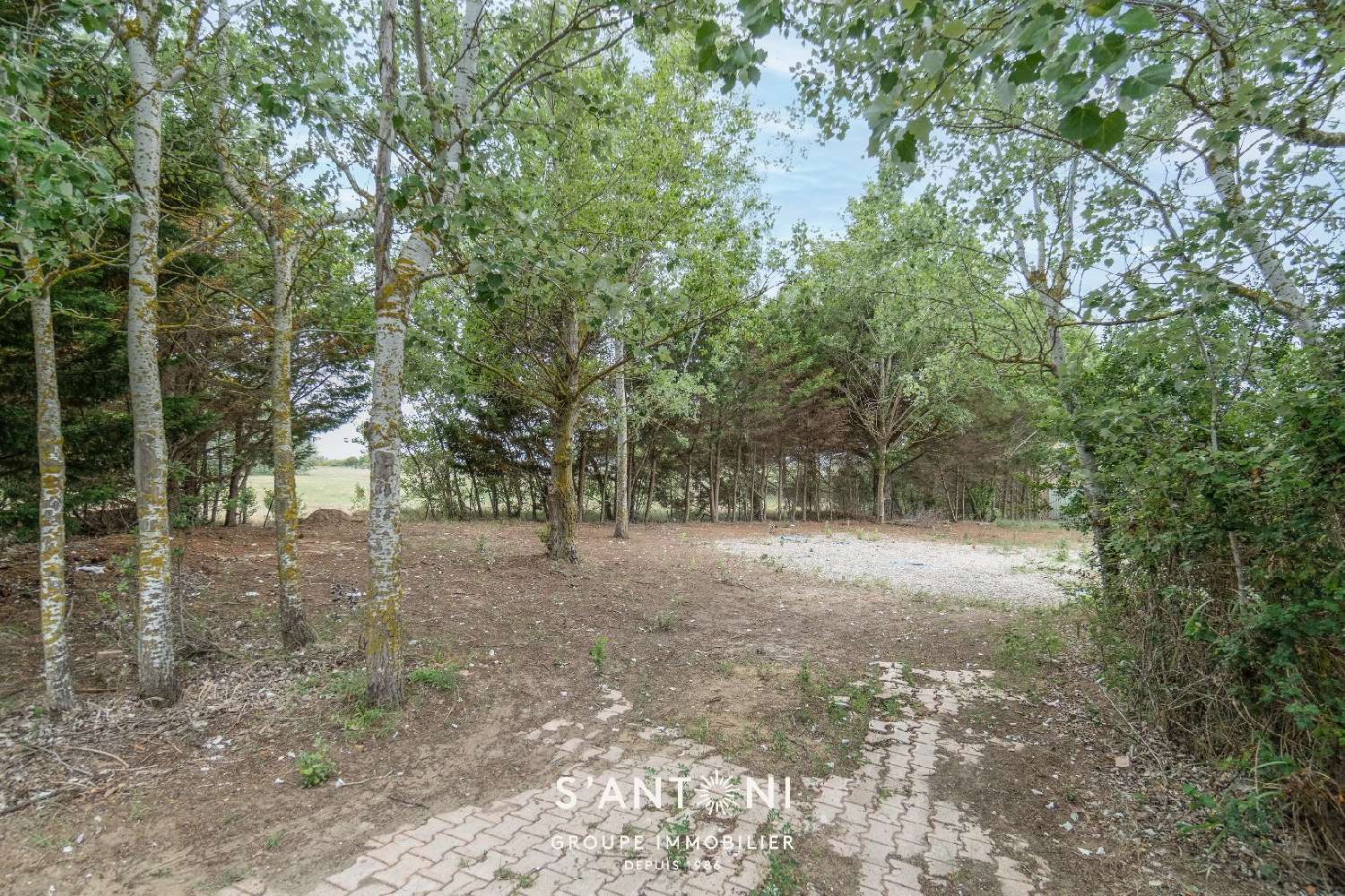 for sale terrain Vias Hérault 2