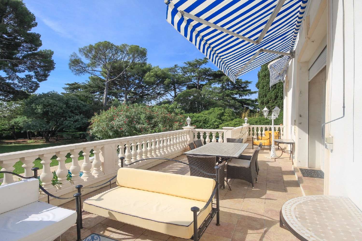 te koop villa Anthéor Var 2