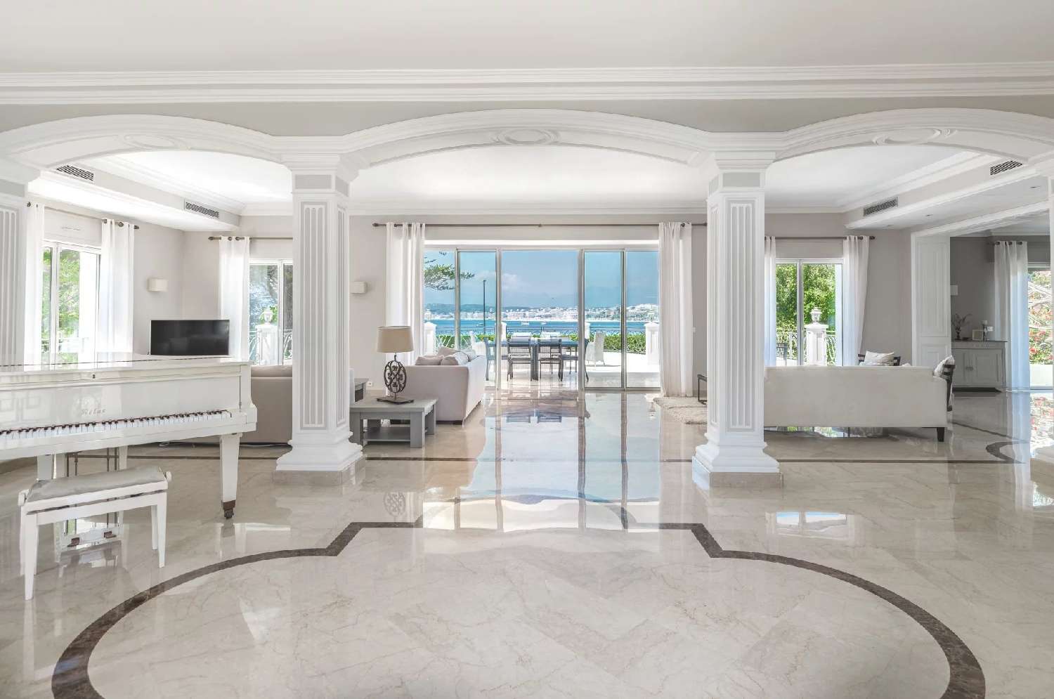 à vendre villa Antibes 06160 Alpes-Maritimes 4