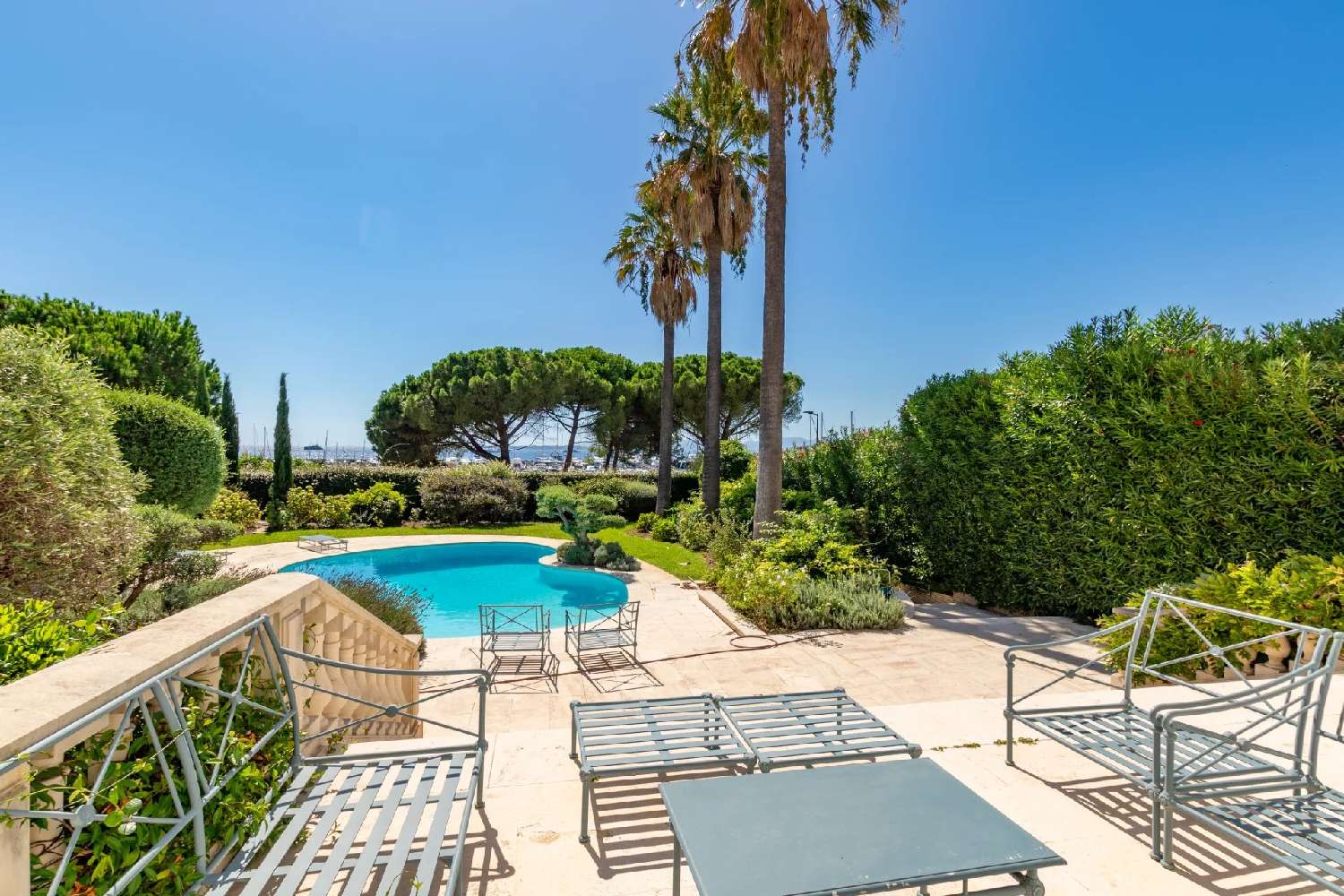 for sale villa Juan-les-Pins Alpes-Maritimes 6