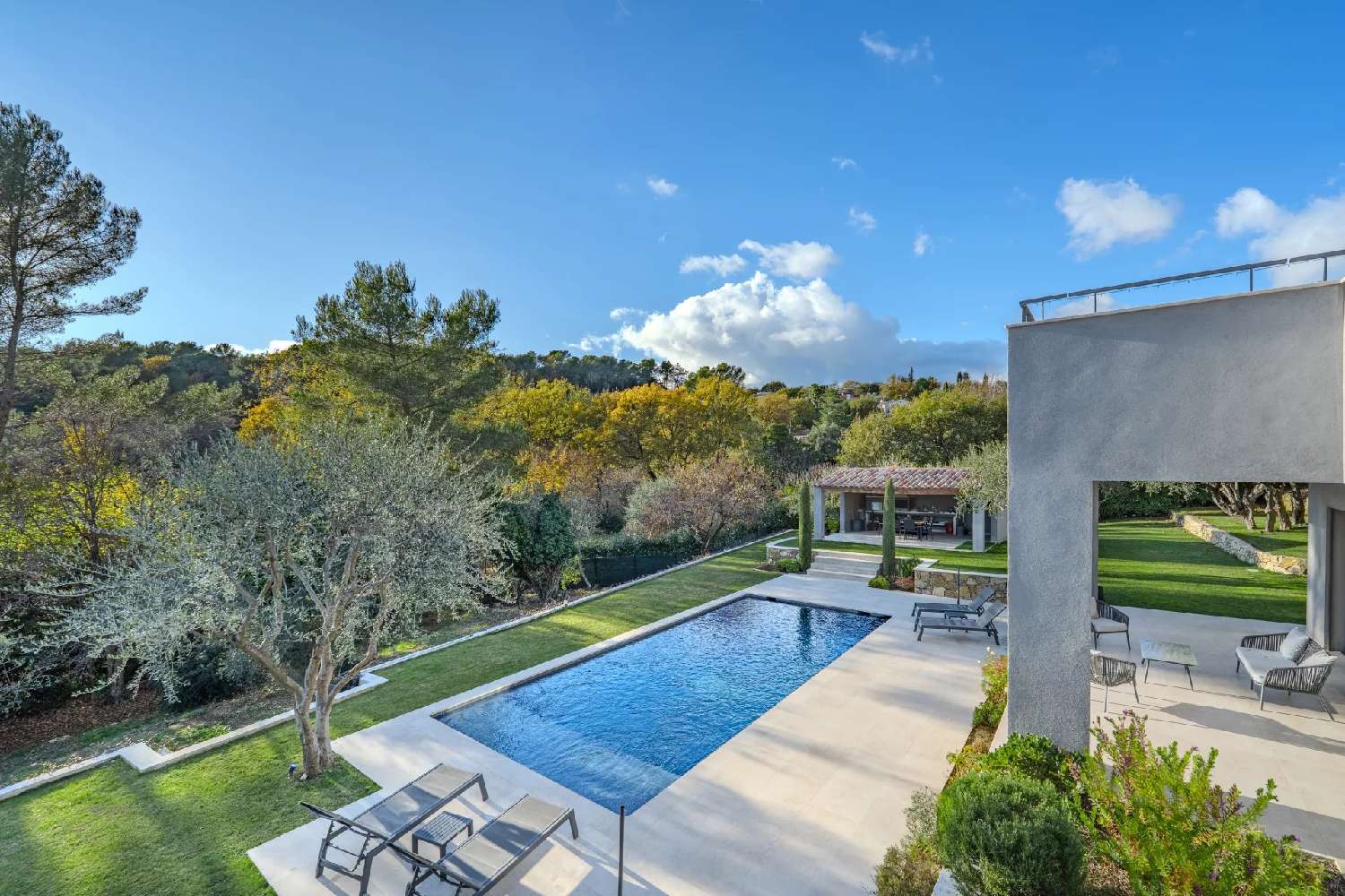  te koop villa Le Rouret Alpes-Maritimes 3