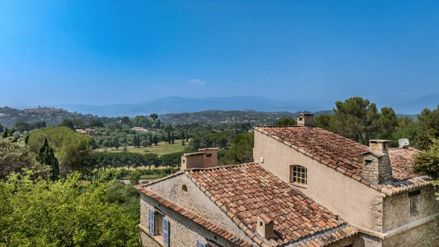 à vendre villa Mougins Alpes-Maritimes 4