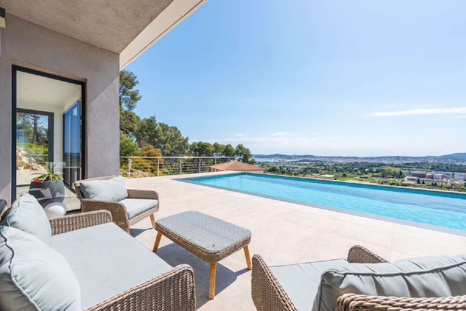 te koop villa Ollioules Var 2