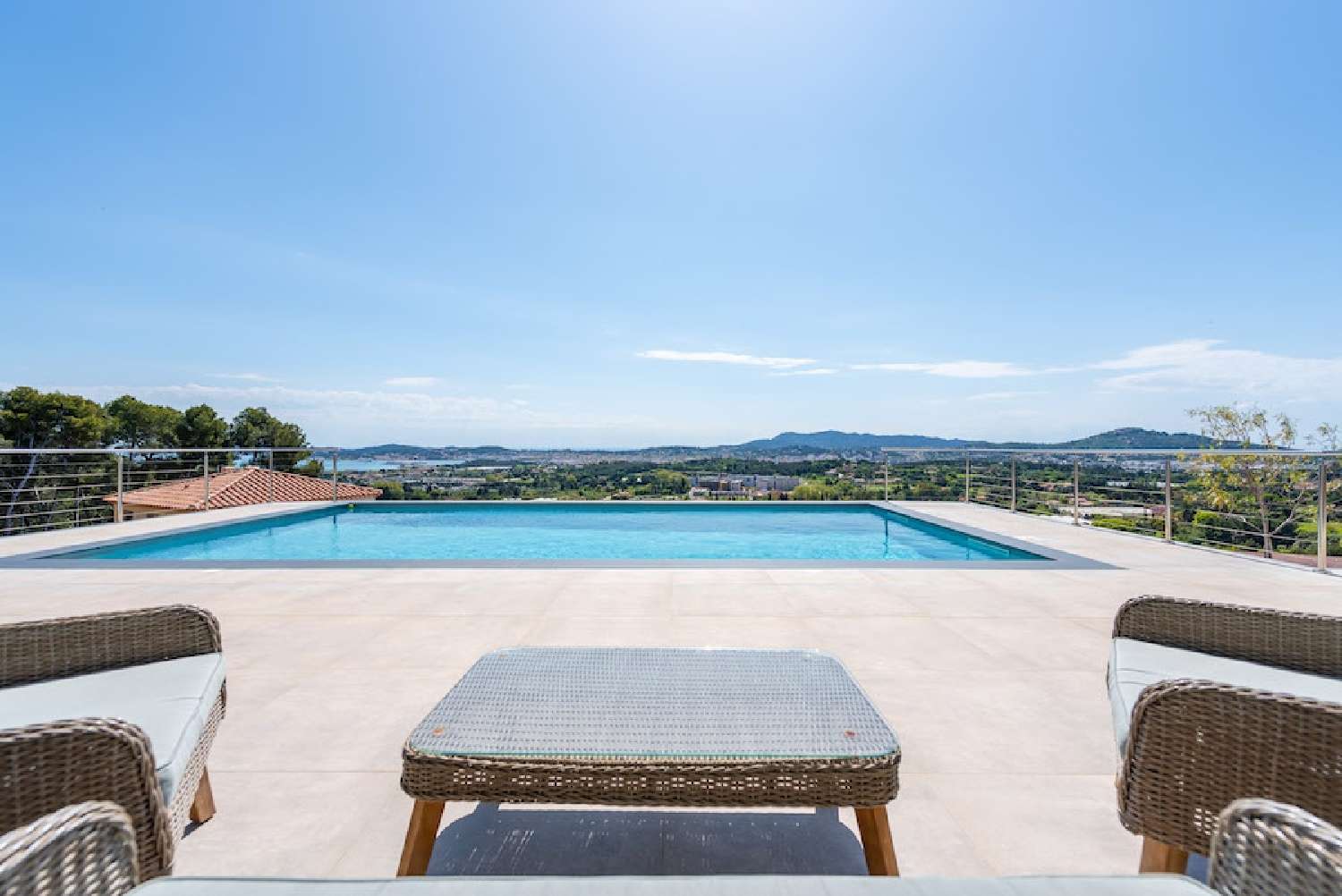 te koop villa Ollioules Var 3